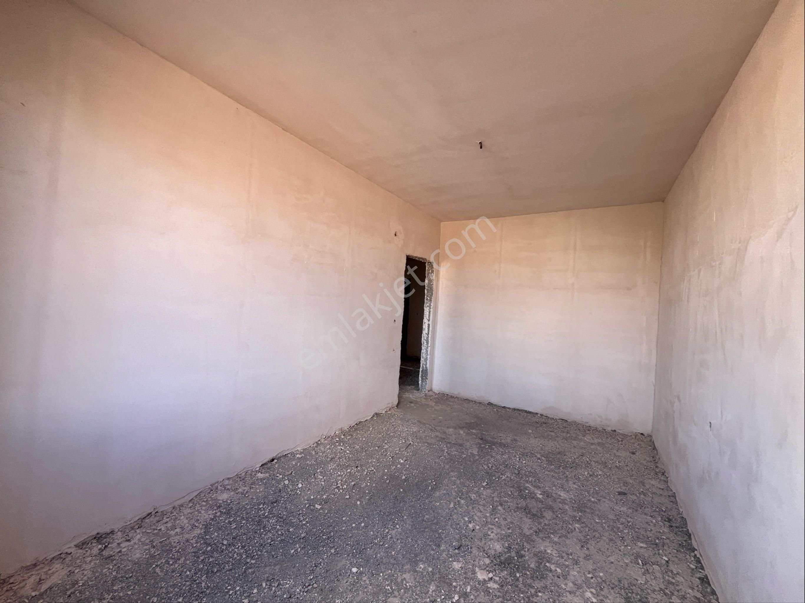 Murat Emlaktan Gelişen Bölgede Siteli Ara Kat 2+1 Dairemiz Satılıktır - Görsel 17