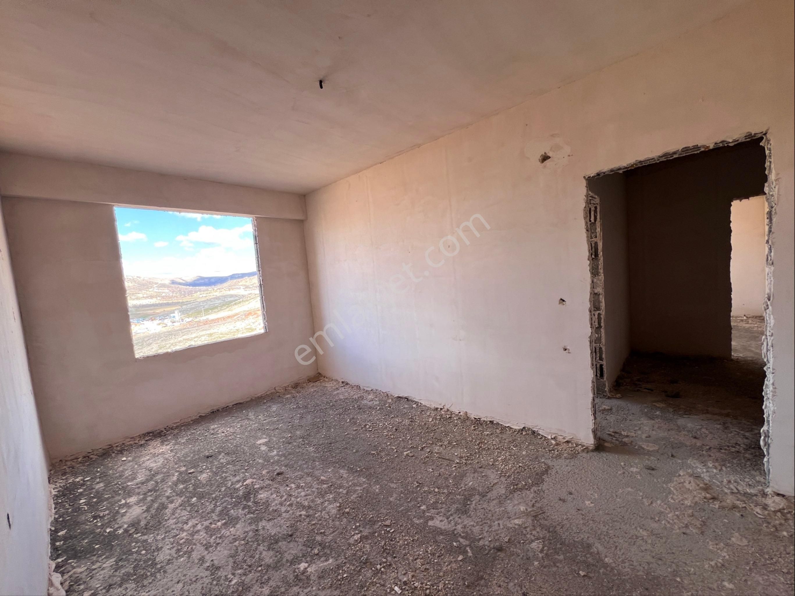 Murat Emlaktan Gelişen Bölgede Siteli Ara Kat 2+1 Dairemiz Satılıktır - Görsel 16