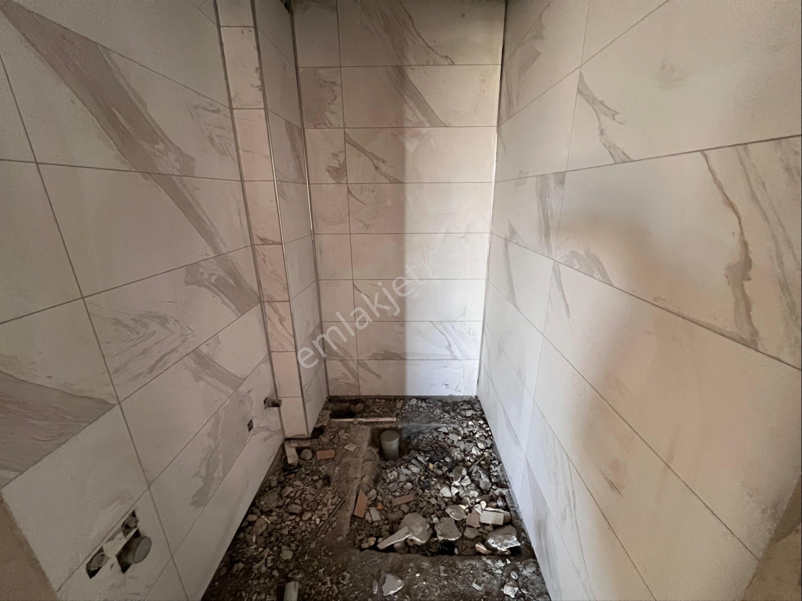 Murat Emlaktan Gelişen Bölgede Siteli Ara Kat 2+1 Dairemiz Satılıktır - Görsel 29