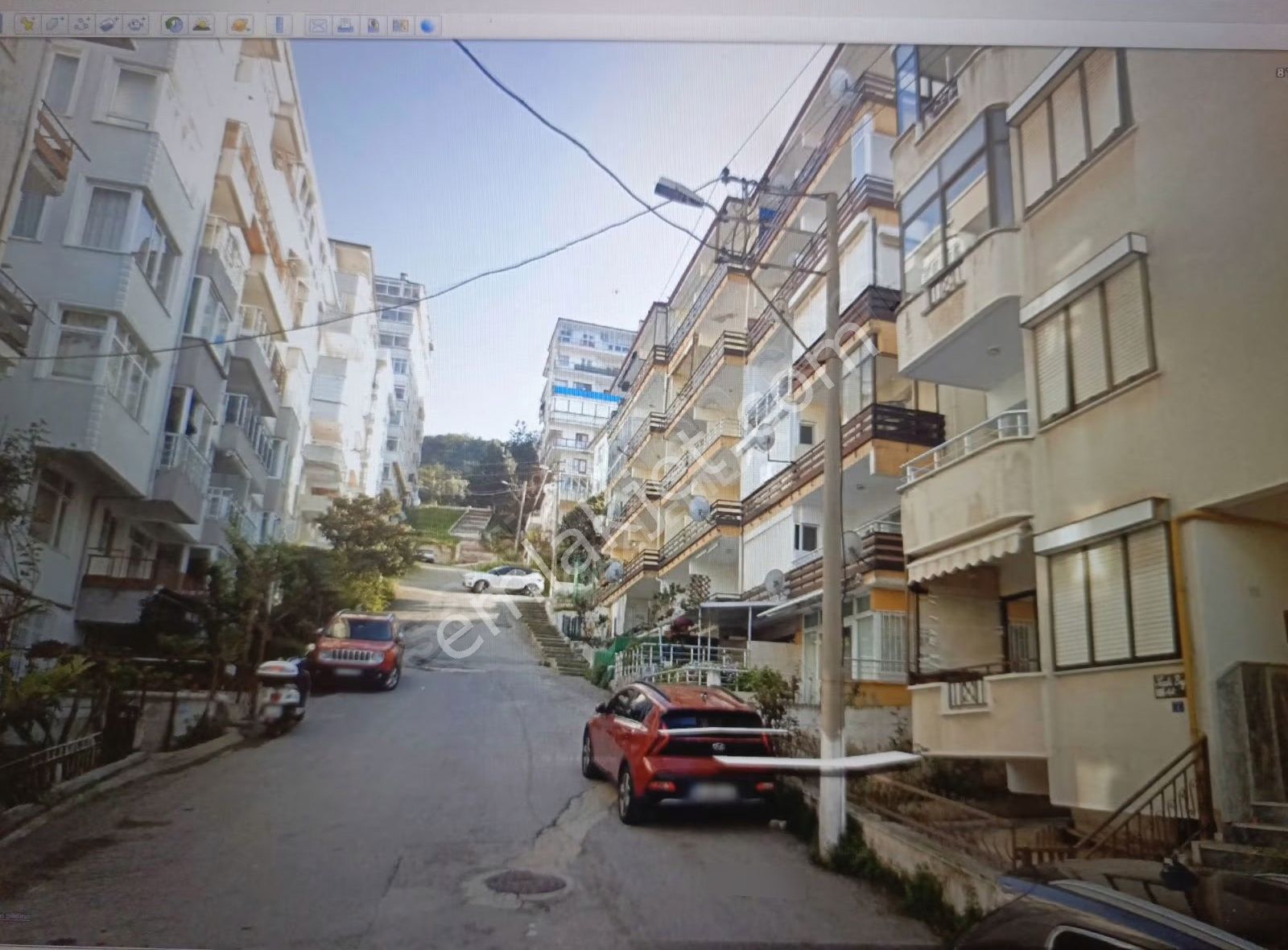 ""gazi Emlak""sahile 100 M Deniz Manz 2+1 Eşyalı Arakat 30 Yıl - Görsel 2