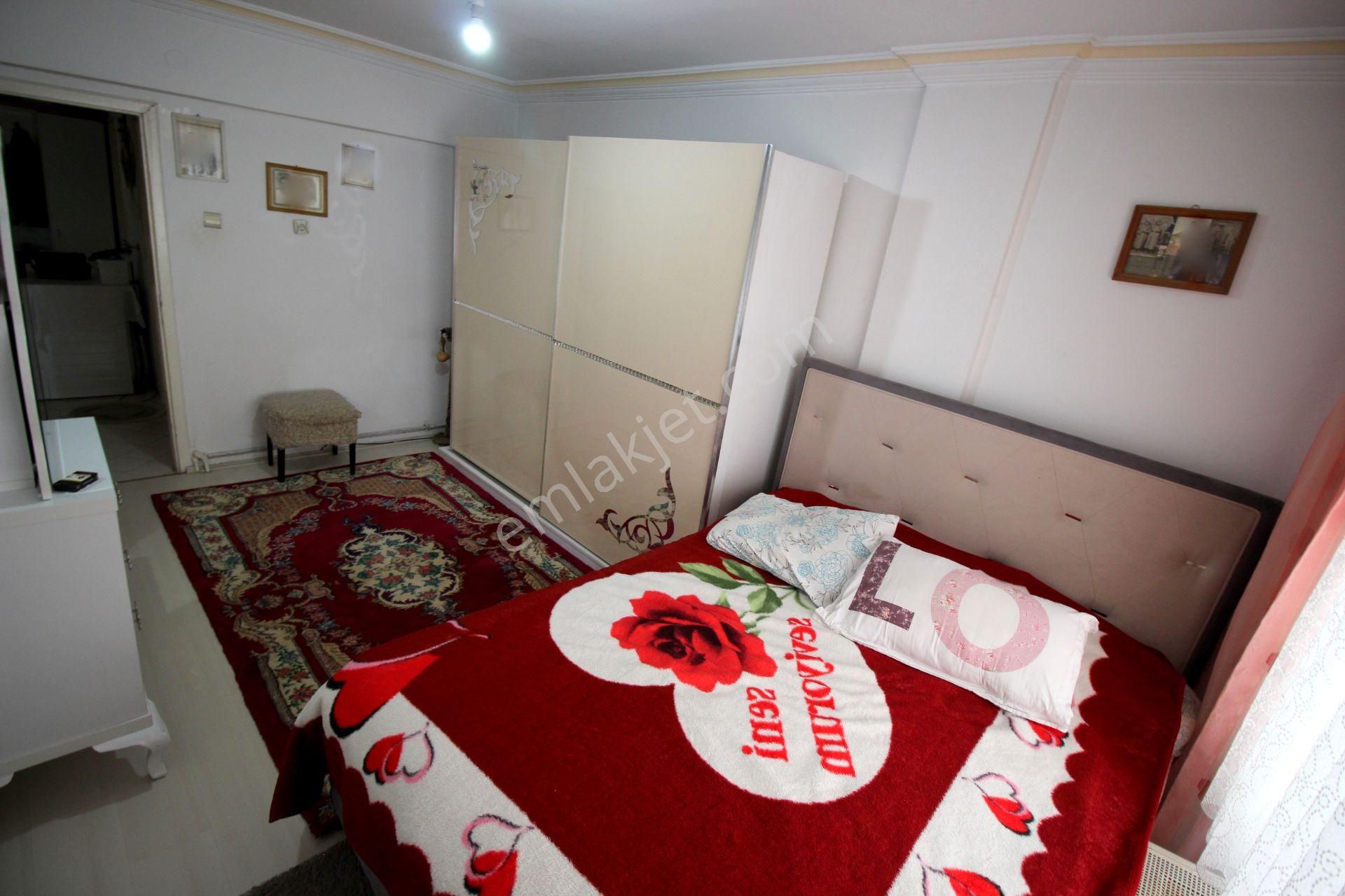 Emre Emlak'tan Akşemsettin'de Katta Ön Cephe 3+1 Satılık Daire - Görsel 21