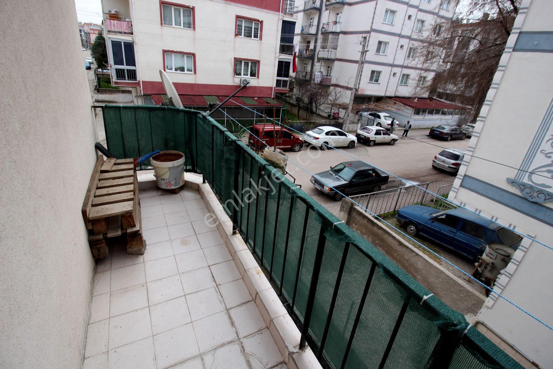 Emre Emlak'tan Akşemsettin'de Katta Ön Cephe 3+1 Satılık Daire - Görsel 17