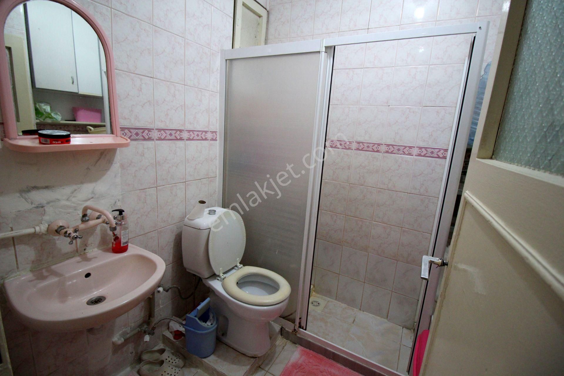 Emre Emlak'tan Akşemsettin'de Katta Ön Cephe 3+1 Satılık Daire - Görsel 22