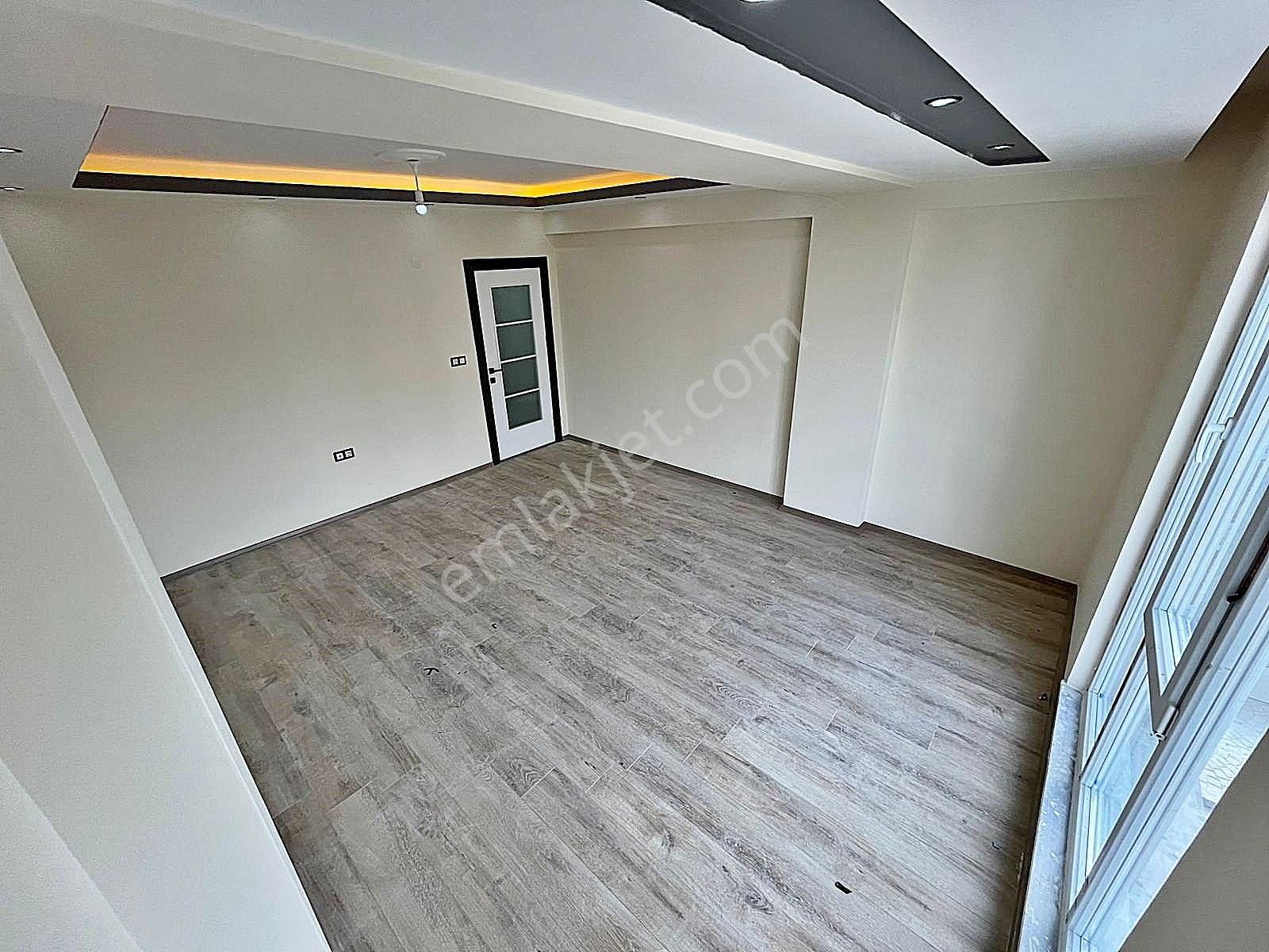 Az-er Yapıdan Hastane Karşısında Satılık İskanlı 2+1 Lux Daire! - Görsel 2