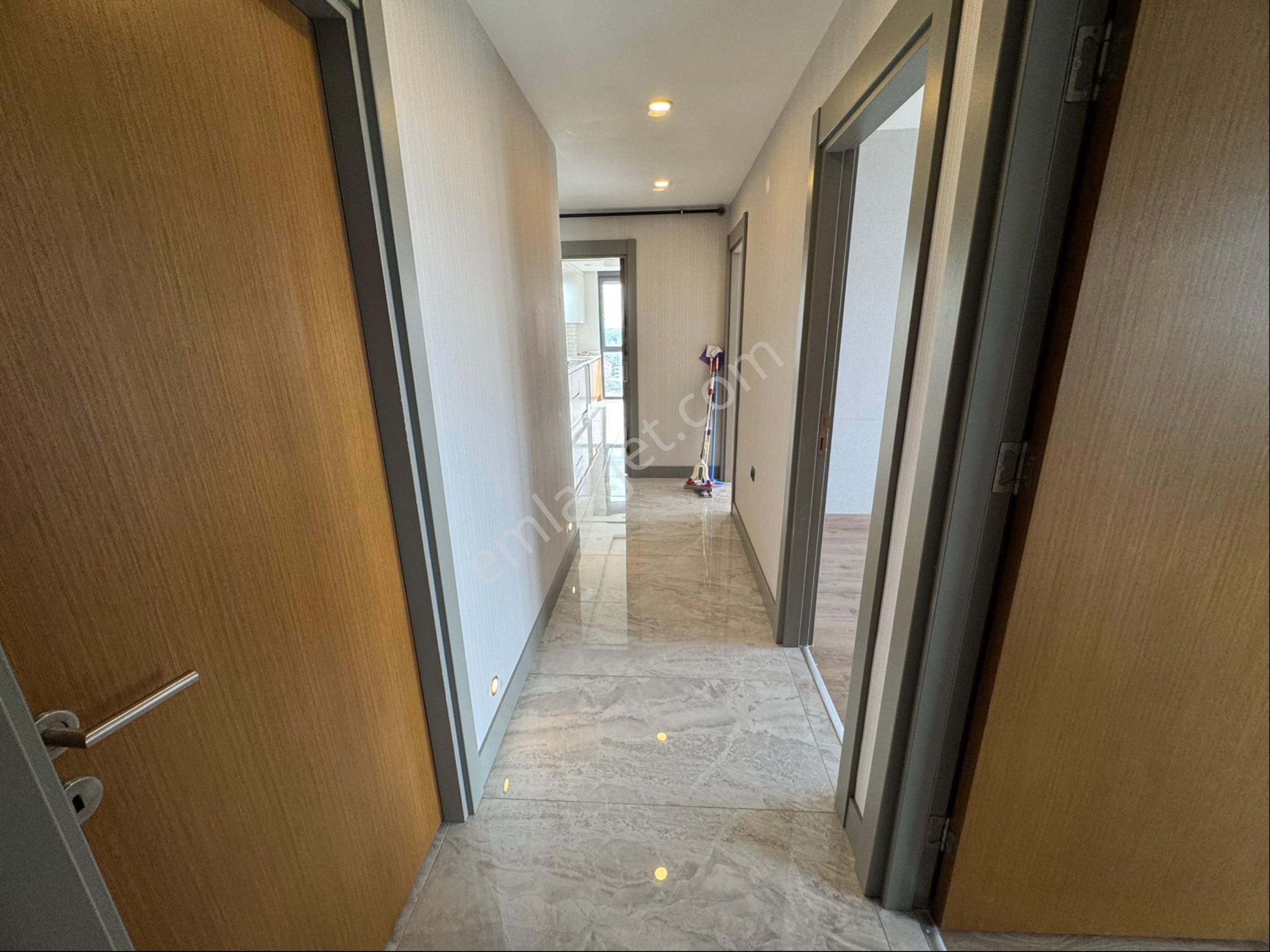 Rengi Antalya Sitesinde 3+1 Doğalgazlı Ebeveyn Banyolu - Görsel 11