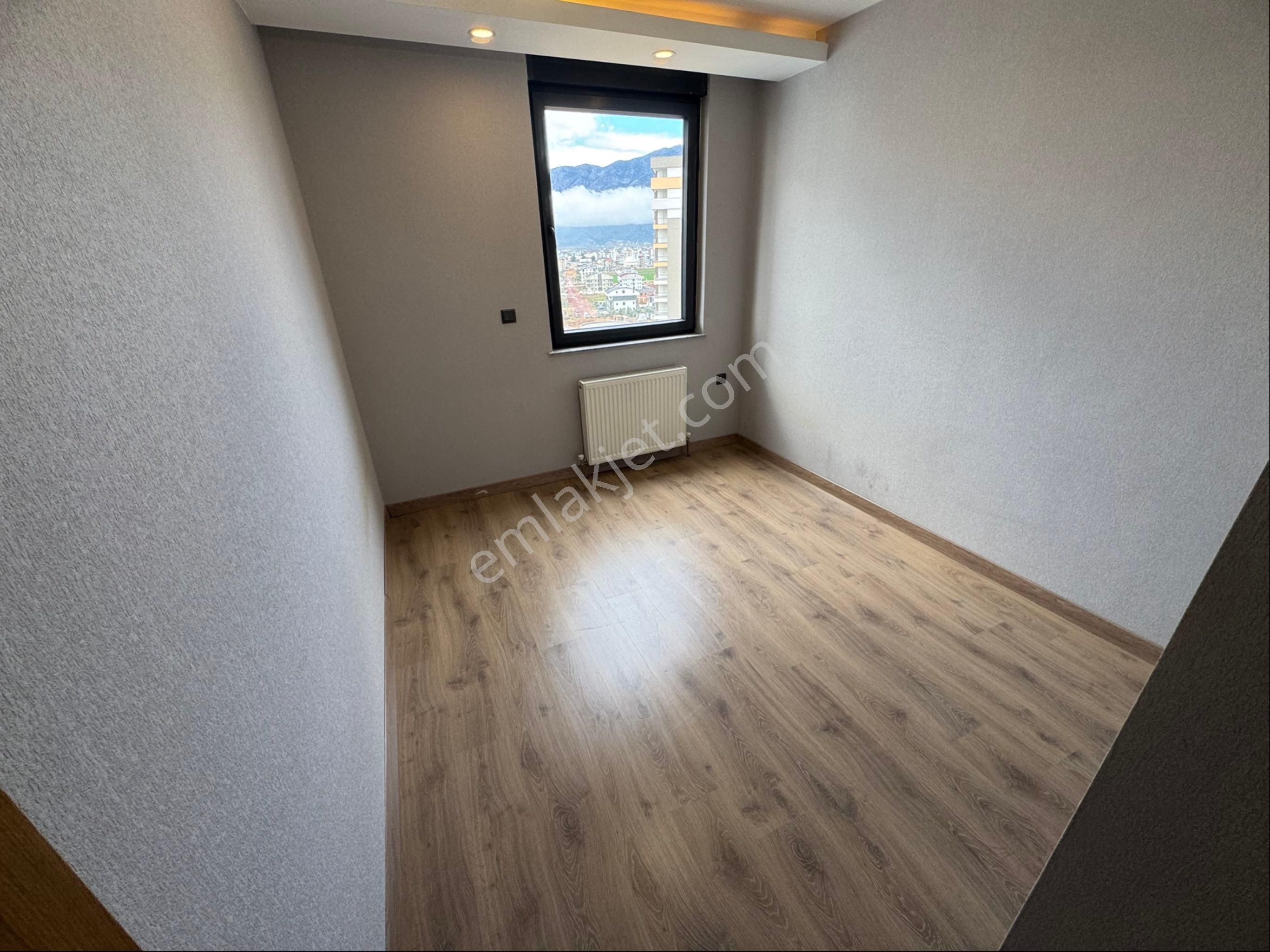 Rengi Antalya Sitesinde 3+1 Doğalgazlı Ebeveyn Banyolu - Görsel 8