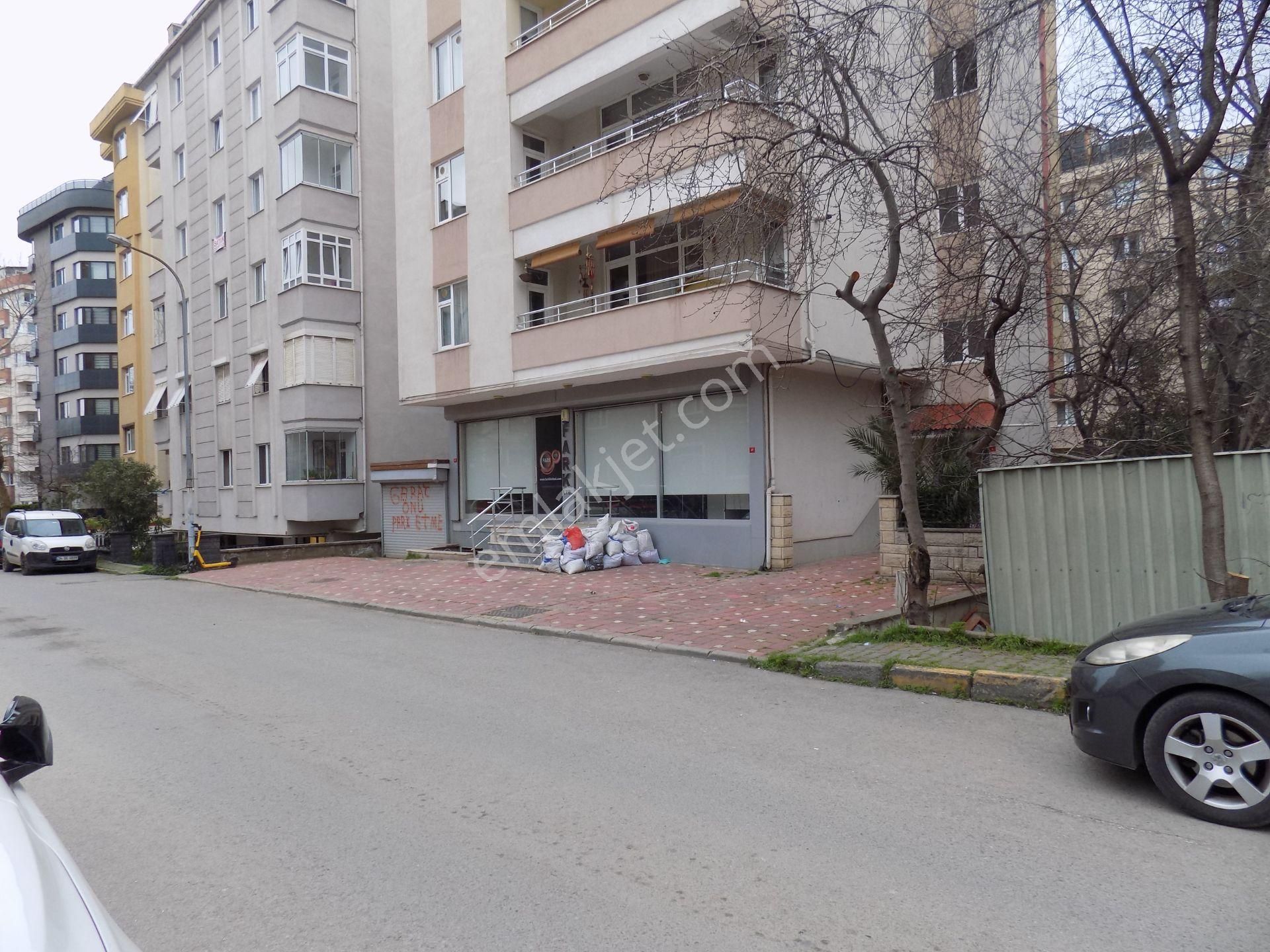 Cevızlı-atalar Marmaray Tekel Cd.yarı Zemın/2+1 70m2(yenılenmıs)kombılı