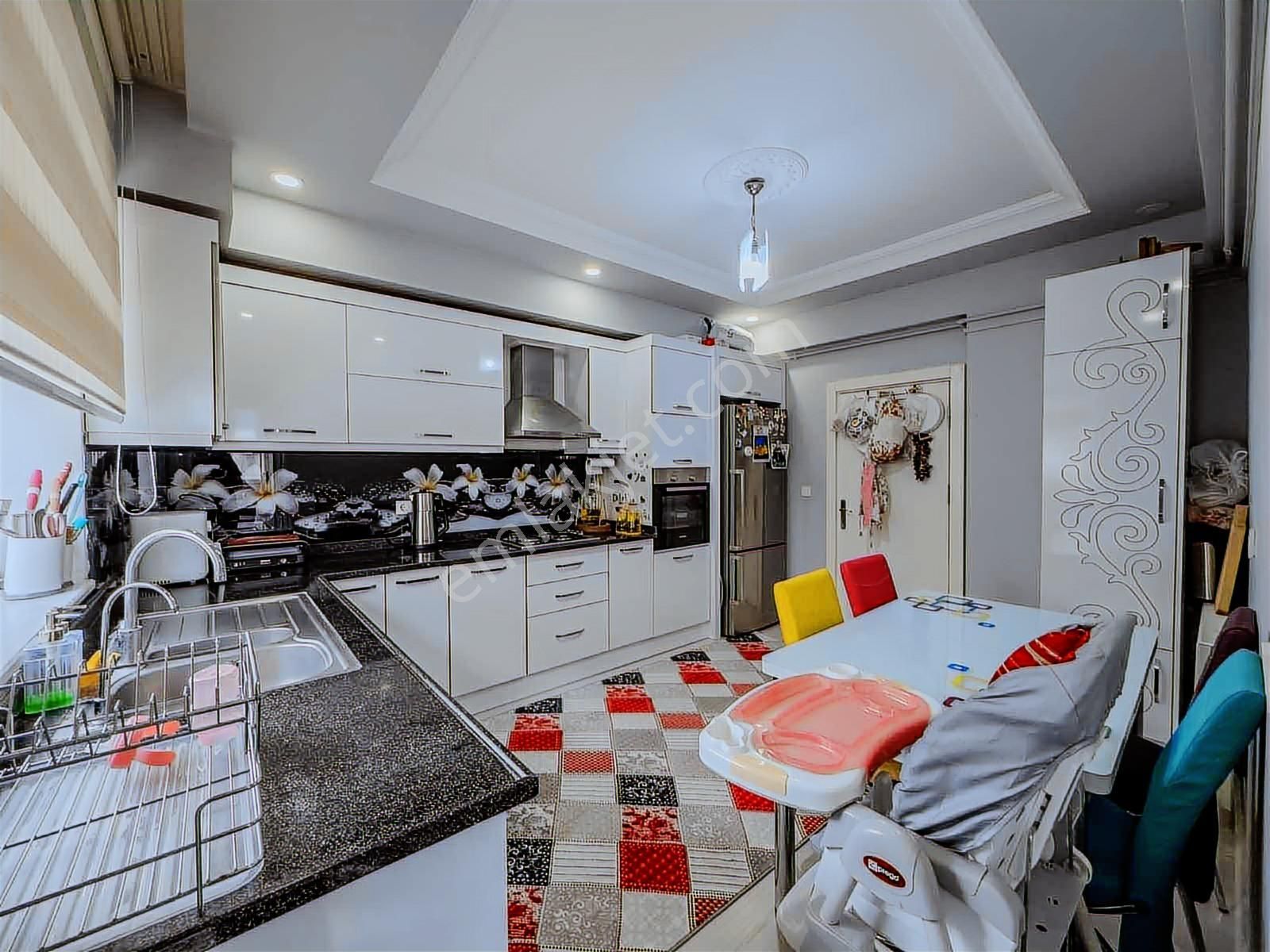 Serik Gedik Mahallesi Geniş 3+1 Daire - Görsel 5