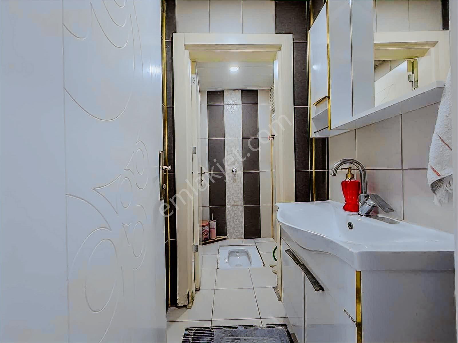 Serik Gedik Mahallesi Geniş 3+1 Daire - Görsel 15