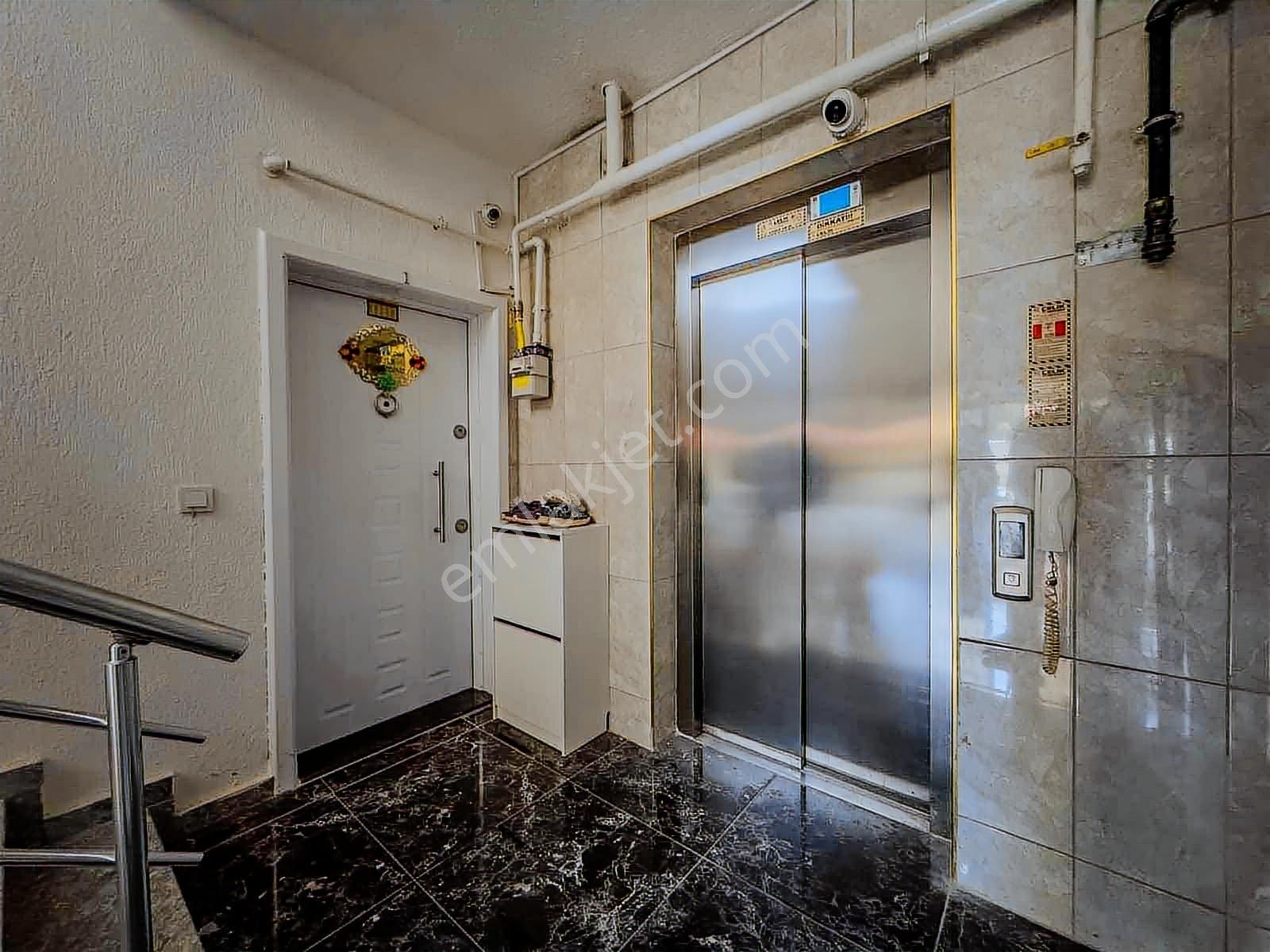 Serik Gedik Mahallesi Geniş 3+1 Daire - Görsel 3