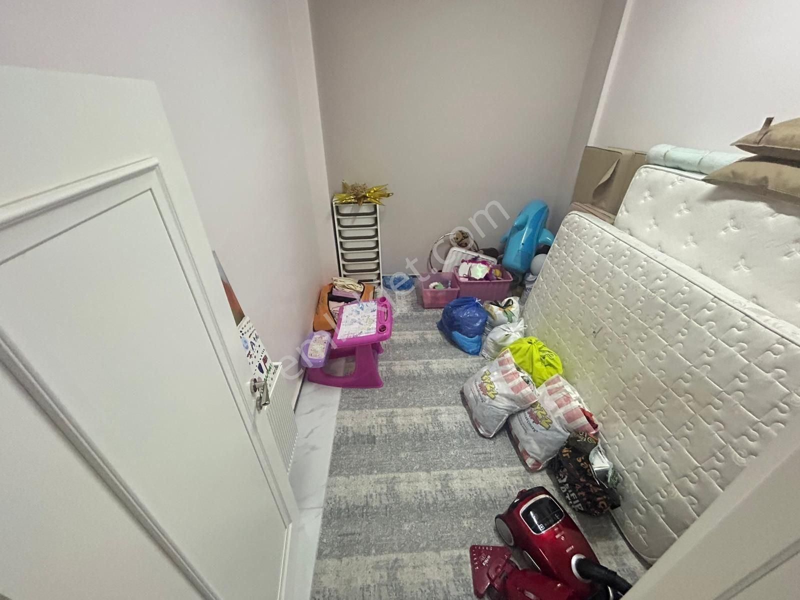 Yükselden Hamidiyede Havuzlu Sitede Bağımsız Bahçeli 5+1 Villa ▓ - Görsel 27