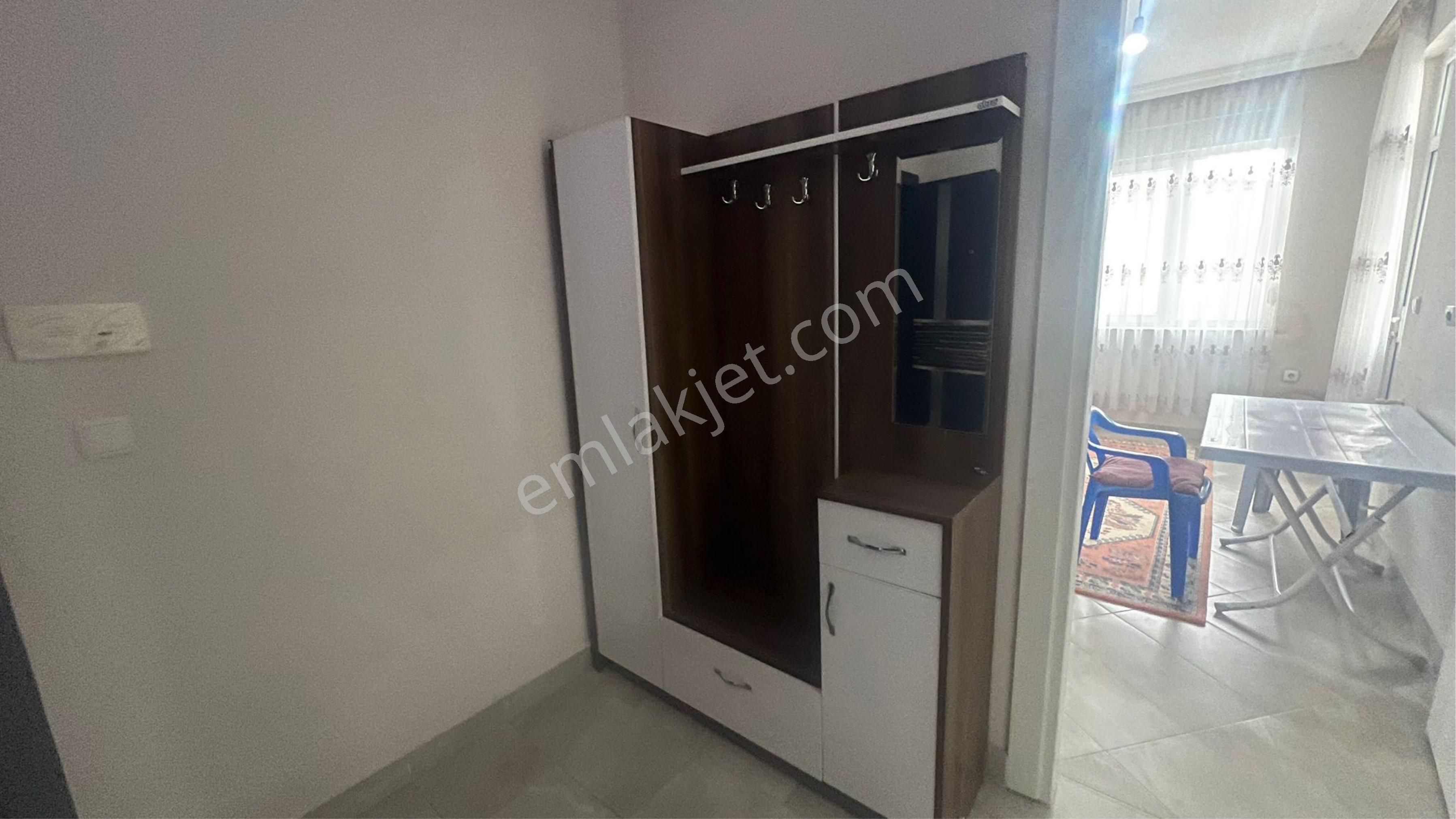 Atatürk Cad Üstü 2+1 Eşyalı - Görsel 13