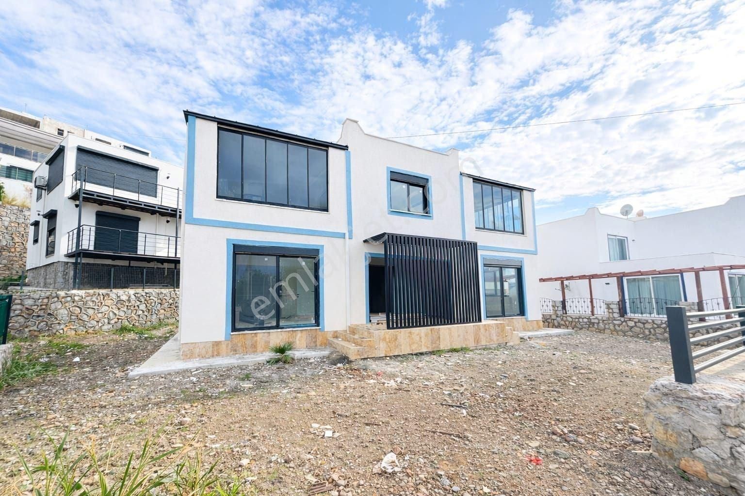 Eskada Komple Yenilenmiş, Müstakil 3+1 Kiralık Villa