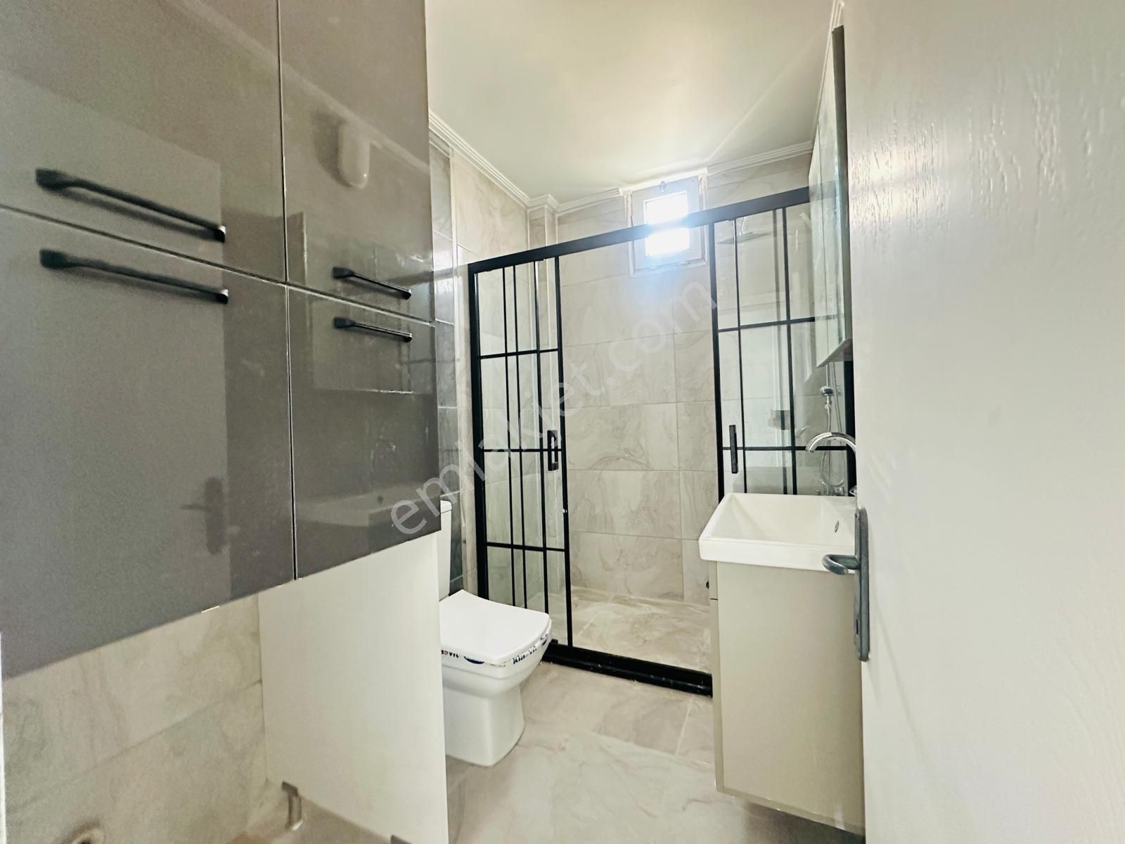 Marinaya Yürüme Mesafesinde Deniz Manzaralı 2+1 Daire Kiralık - Görsel 22