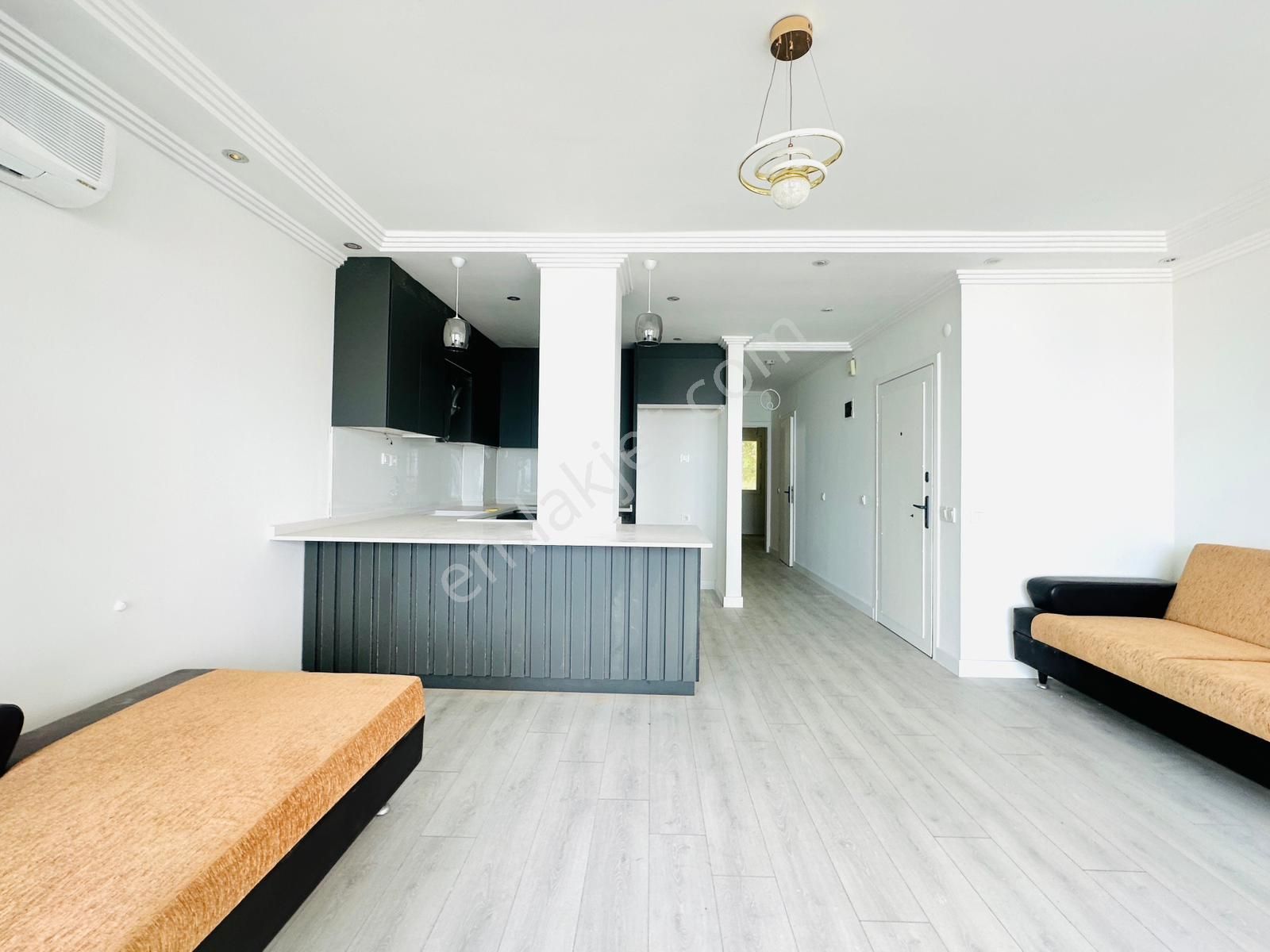 Marinaya Yürüme Mesafesinde Deniz Manzaralı 2+1 Daire Kiralık - Görsel 17