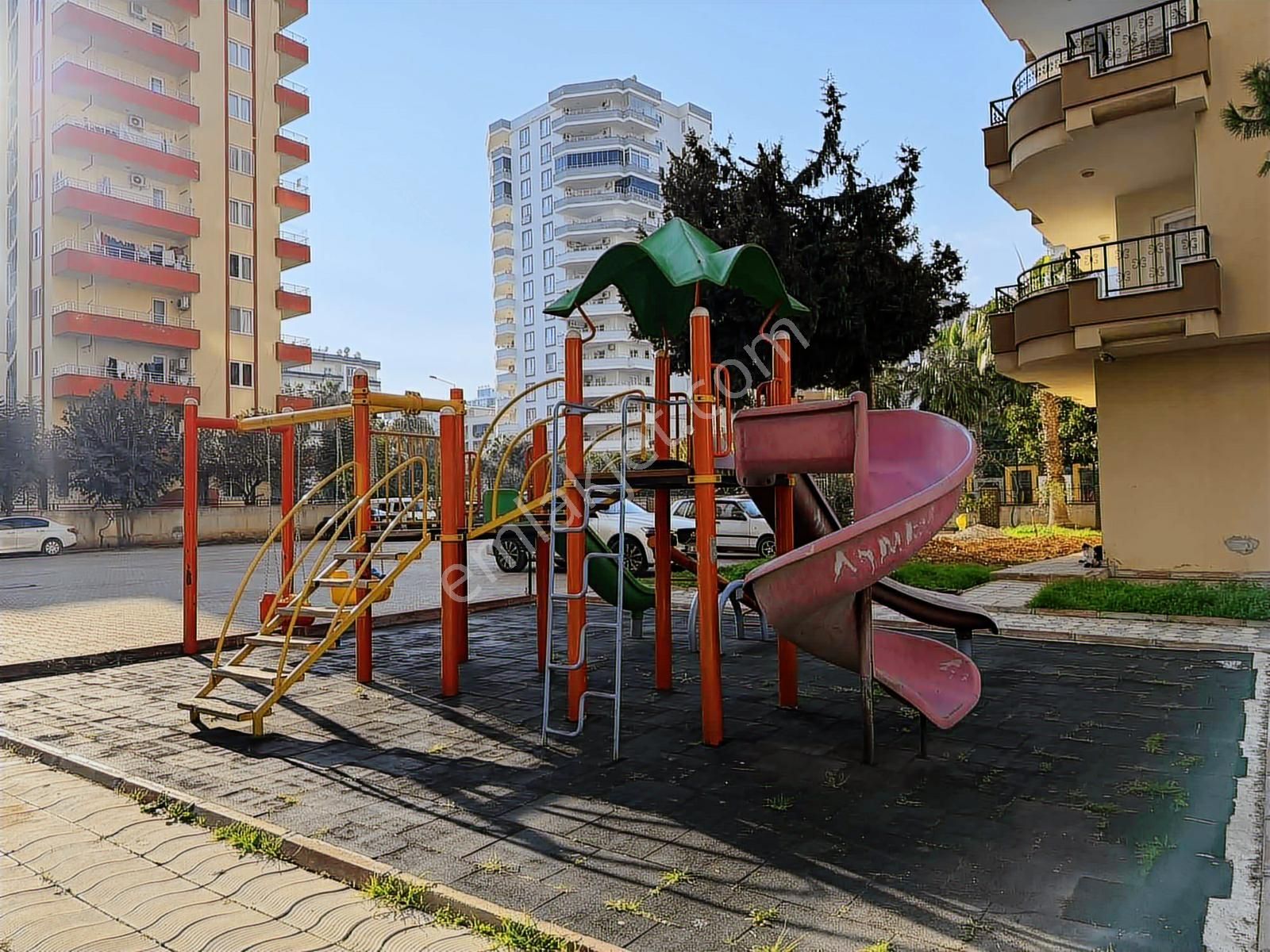 Arda'dan Mersin Yenişehir Barbaros'da Doğalgazlı Site İçi 3+1 - Görsel 24