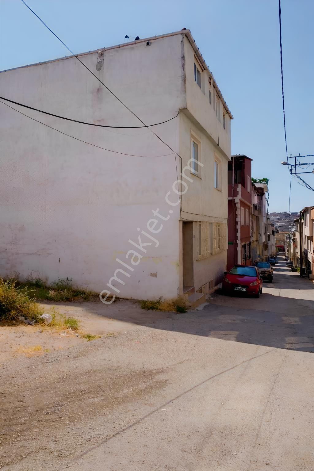 Bağlarbaşı Mah. Fsm'ye Yürüme Mesafesinde 100 M² Satılık Arsa - Görsel 2