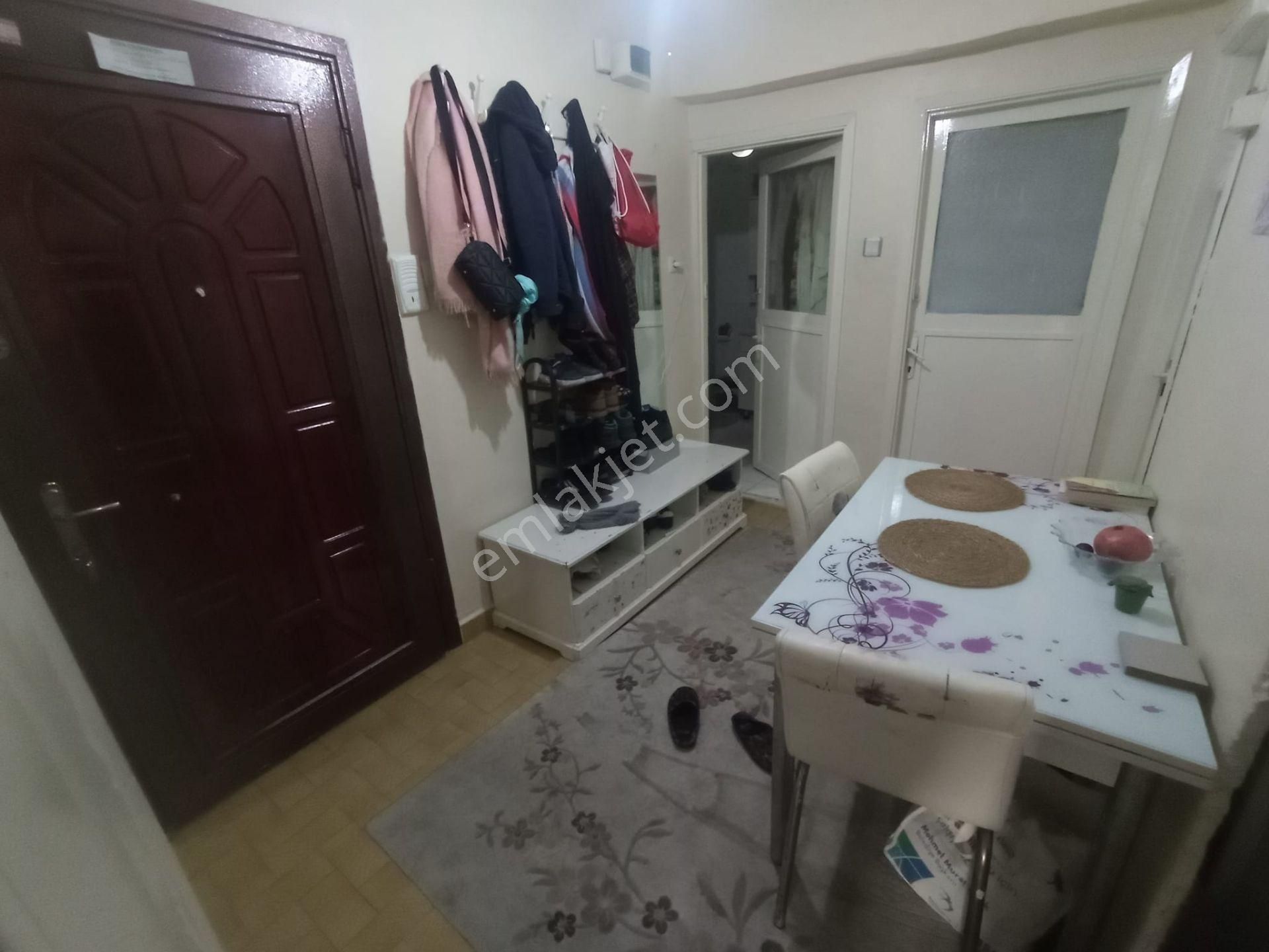 Tutarda Hürriyette Devlet Hastanesi Yakını 2+1 80m2 Arakat Daire - Görsel 14