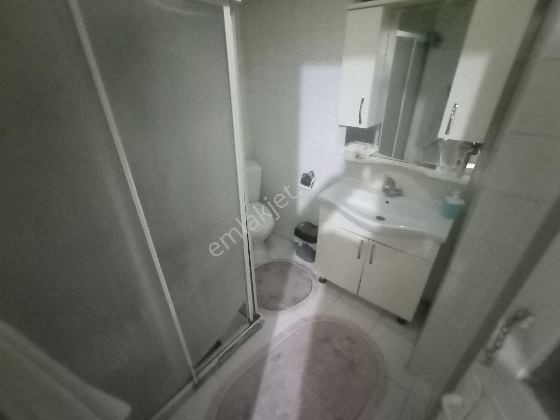 Tutarda Hürriyette Devlet Hastanesi Yakını 2+1 80m2 Arakat Daire - Görsel 15