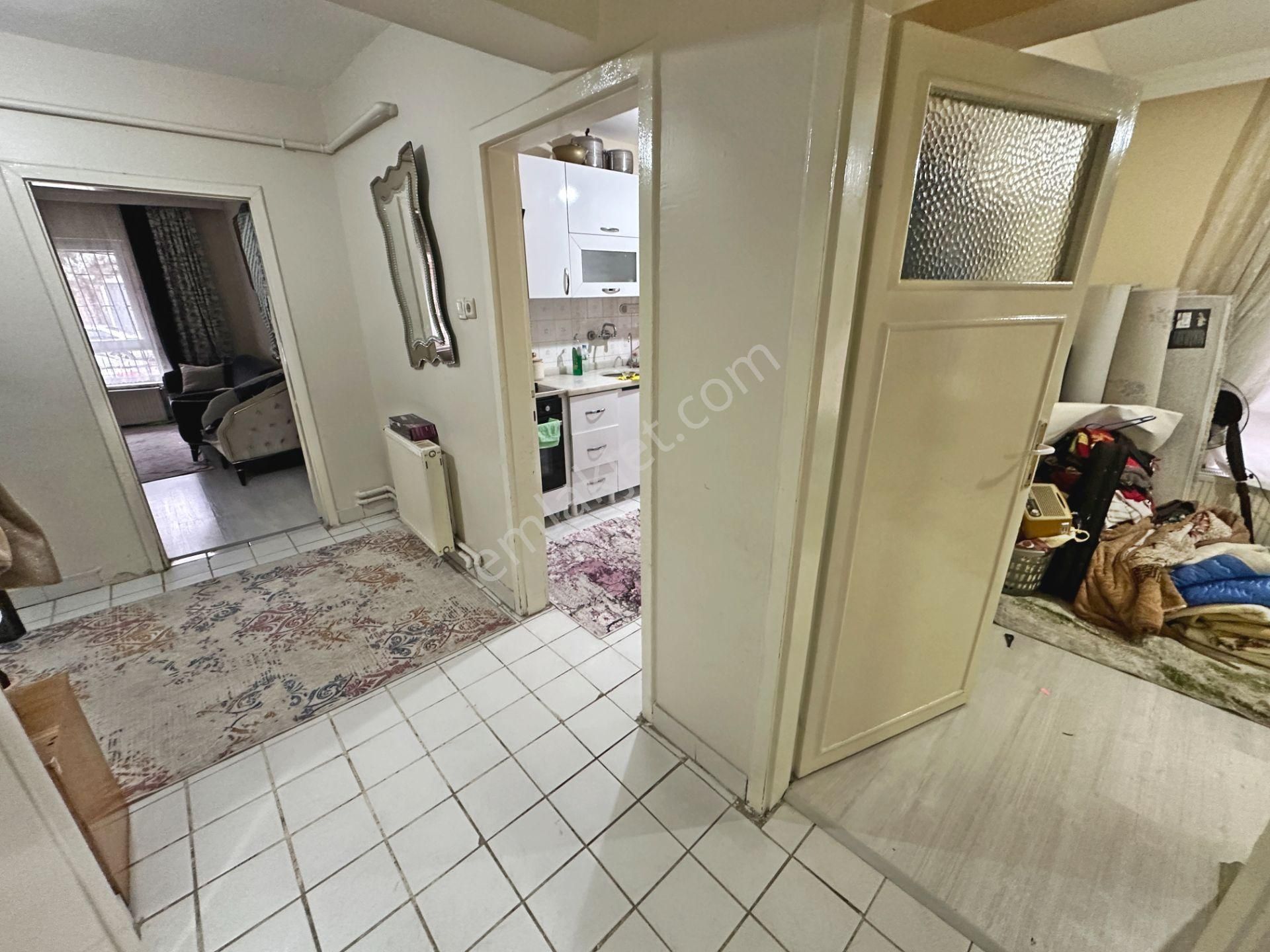 Dikimevi Metro Yakınında Ön Cephede Balkonlu 2+1 Satılık Daire - Görsel 18