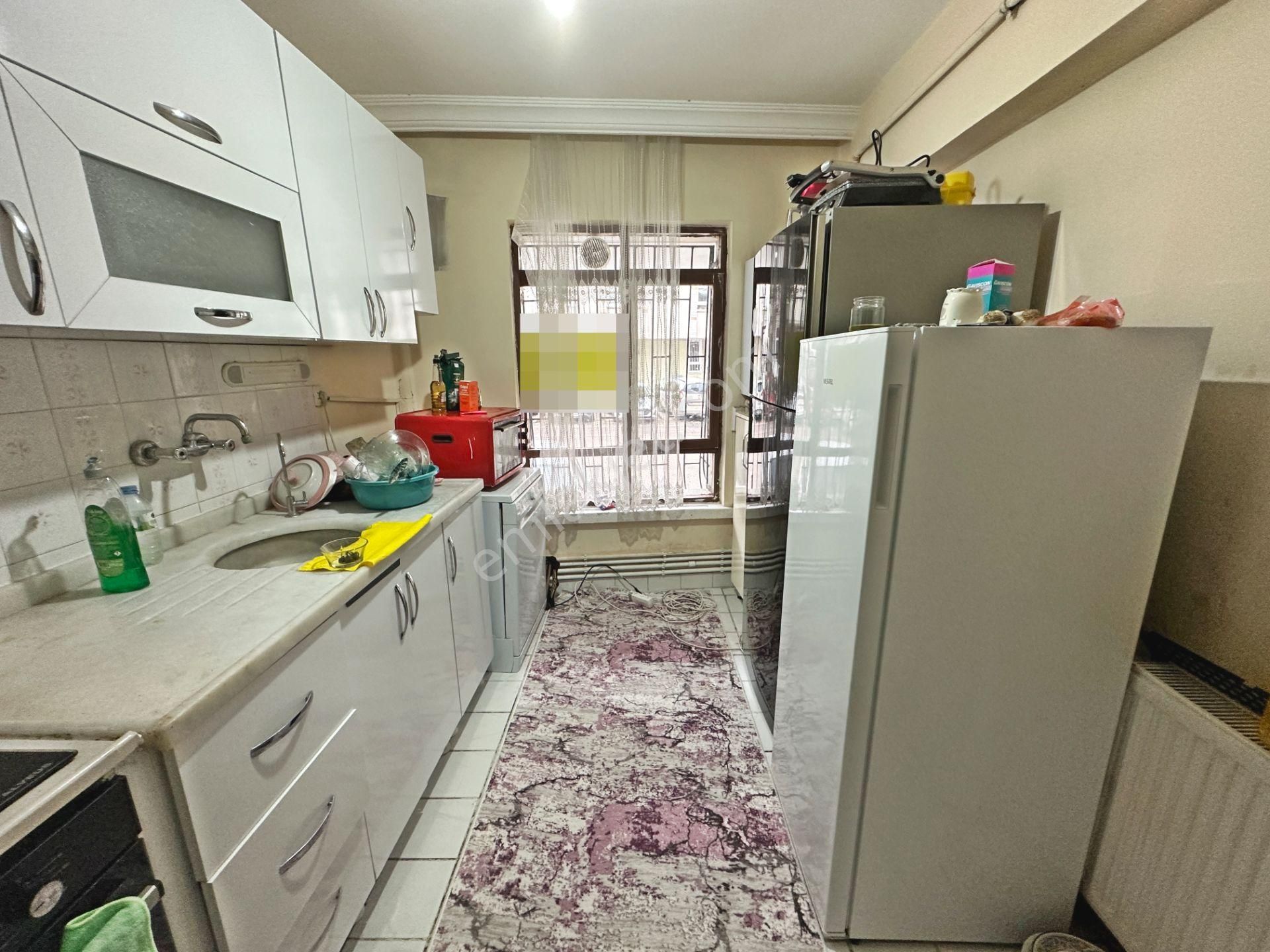 Dikimevi Metro Yakınında Ön Cephede Balkonlu 2+1 Satılık Daire - Görsel 10