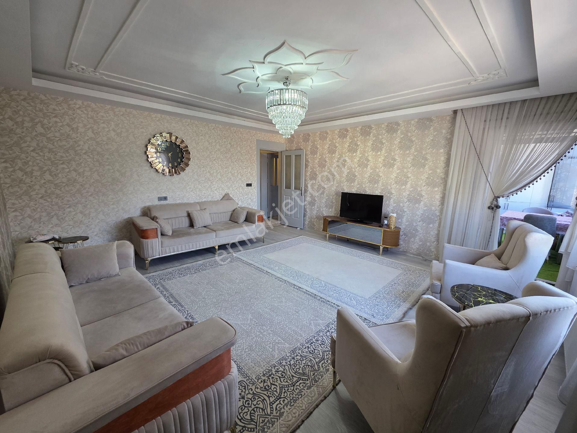 Yeşilevler'in En Geniş En Lüx 4+1 Kattan Bölme Dairesi - Görsel 4