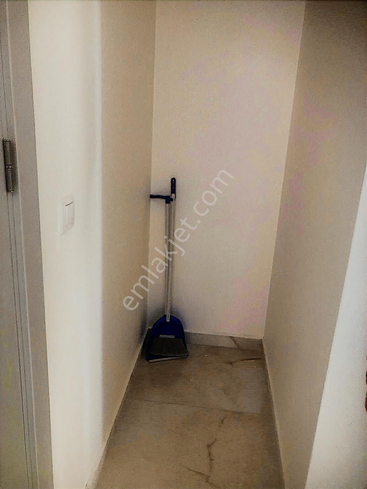 Güngören Haznedar Mah Sıfır Binada 2+1 70m2 B.kat Satılık Daire - Görsel 9