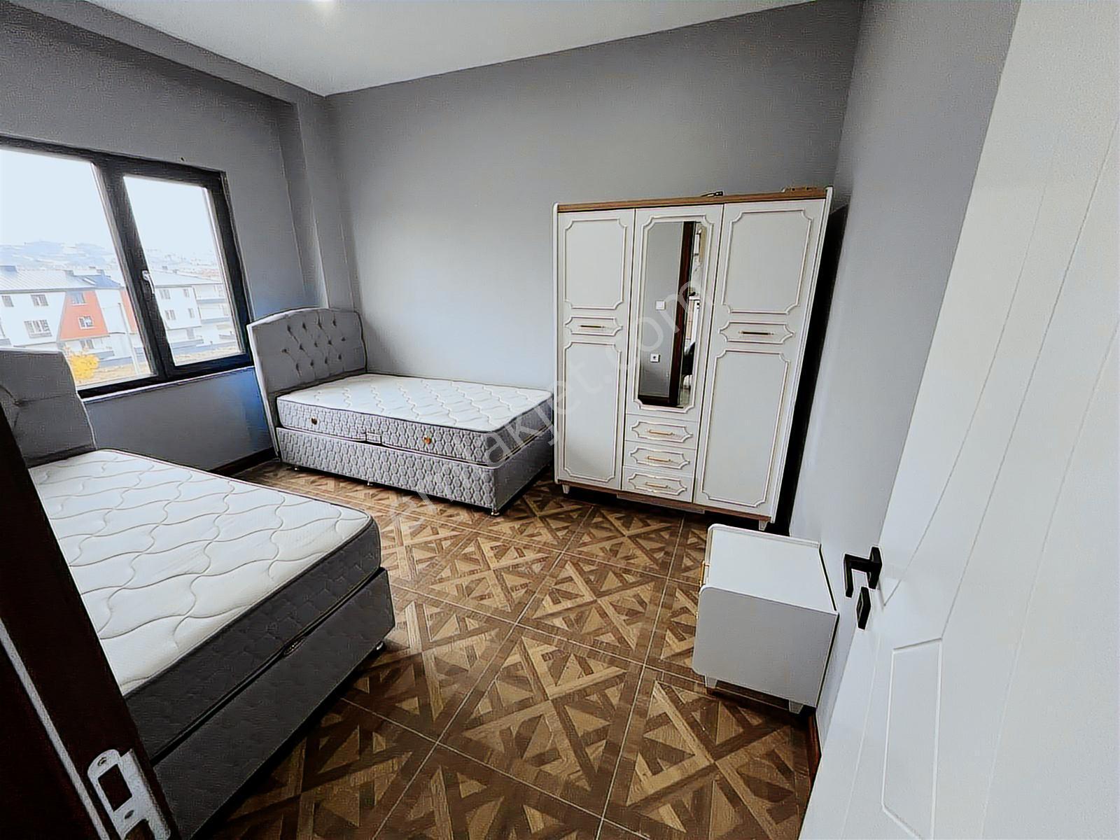 1+1 Arakat ( A- Kalite )şehir Hastahanesine Komşu Eşyalı Kiralık - Görsel 28