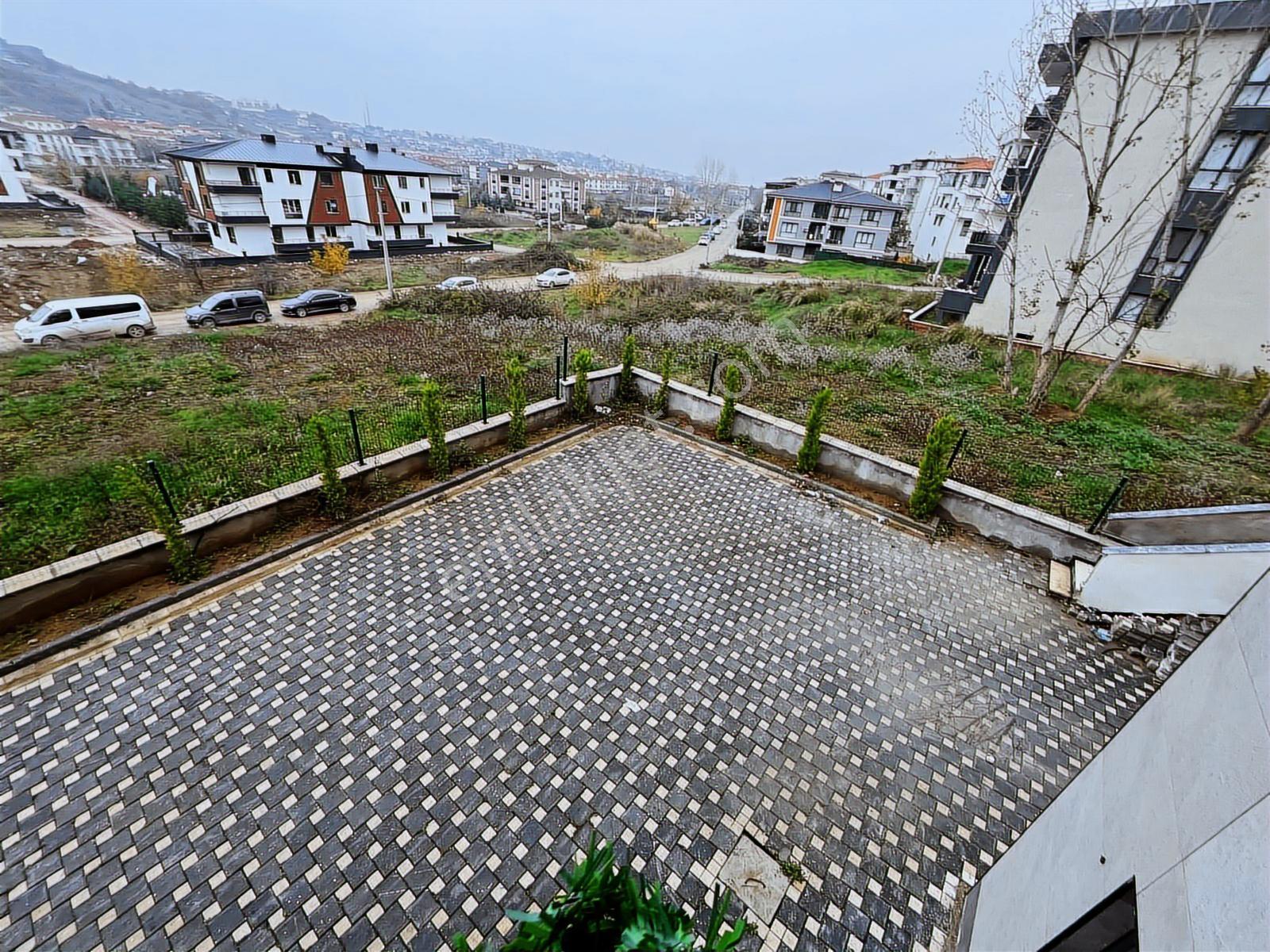 1+1 Arakat ( A- Kalite )şehir Hastahanesine Komşu Eşyalı Kiralık - Görsel 2