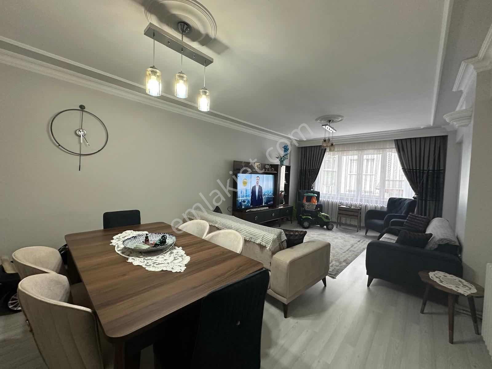 Muhittin Mh De Satılık 3+1 İçi Ful Yapılı - Görsel 20