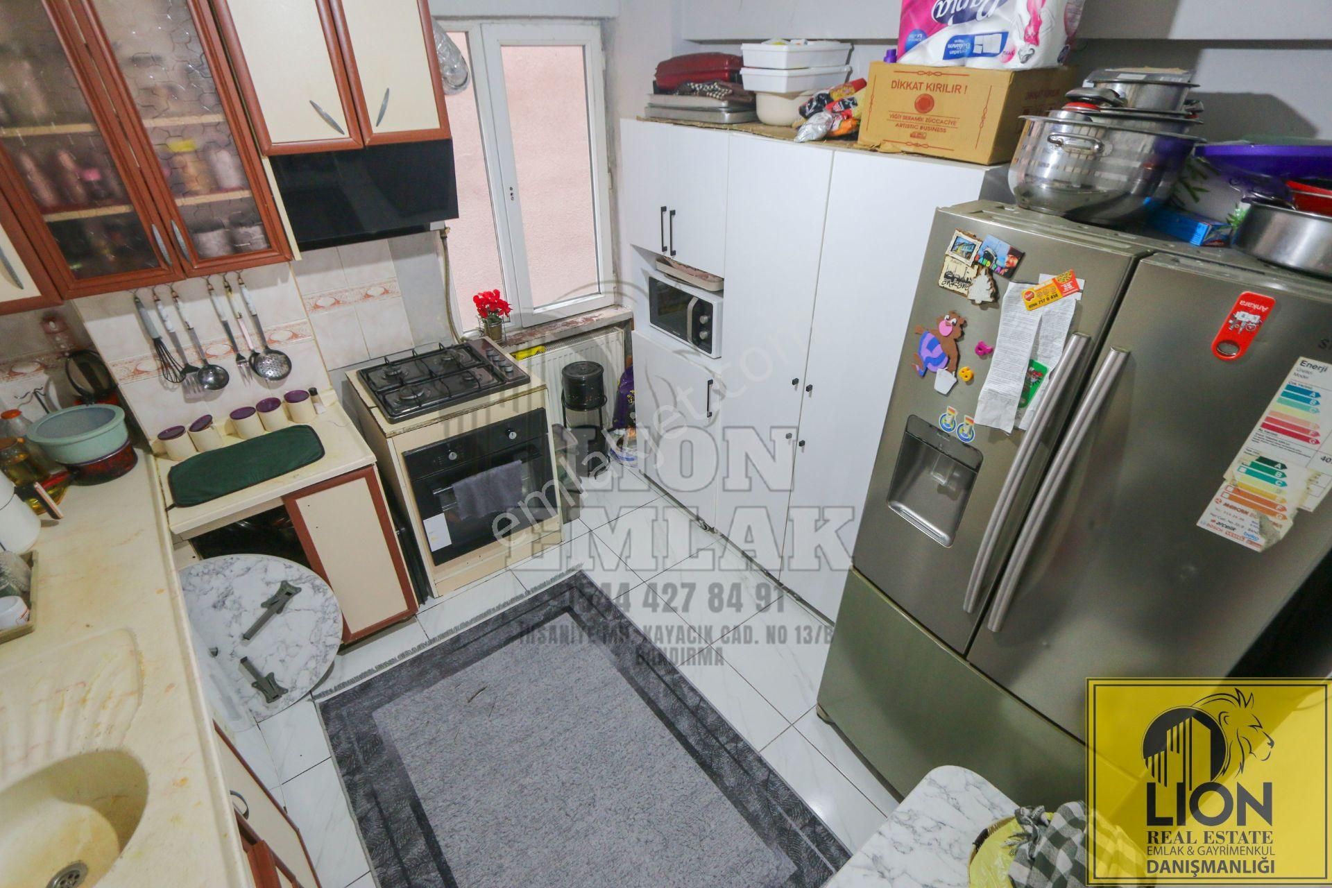 Lıon Emlak'tan Çarşı Merkez'de Masrafsız Satılık 3+1 Daire - Görsel 2