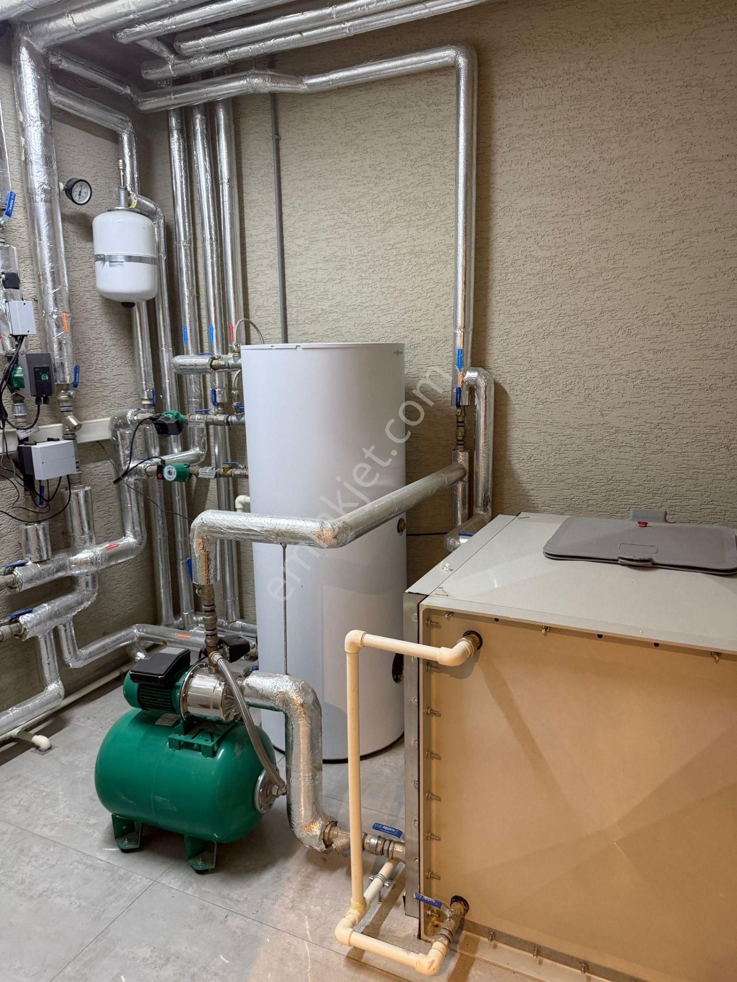 Mevsim İstanbul Bahçeşehir 7+2 Müstakil Tripleks Satılık Villa - Görsel 29