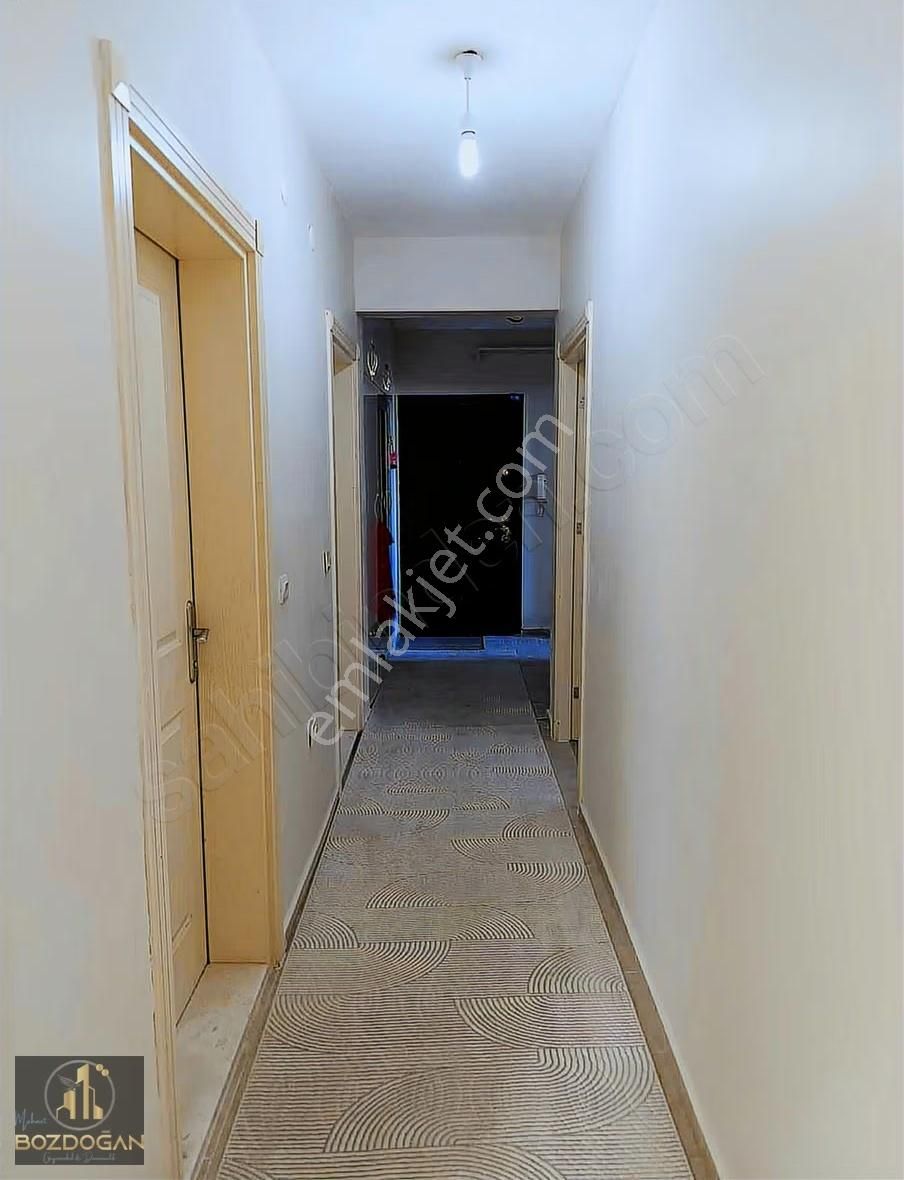 Gödene Mahallesi 3 + 1 Ara Kat Dairemiz Satılıktır