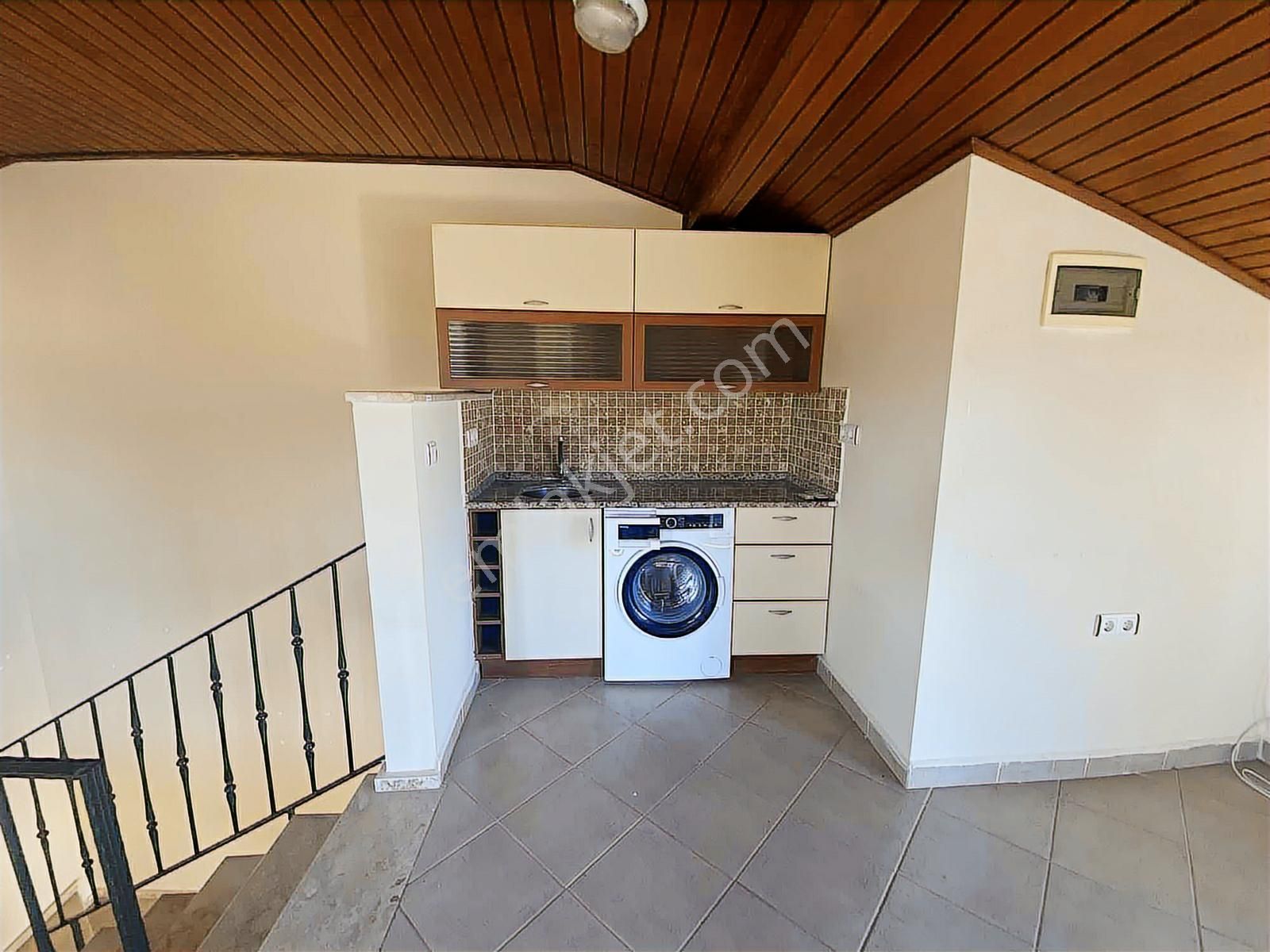 Fethiye Foça Mah.de İlkon'dan Kiralık 3+1 Eşyalı Daire - Görsel 20