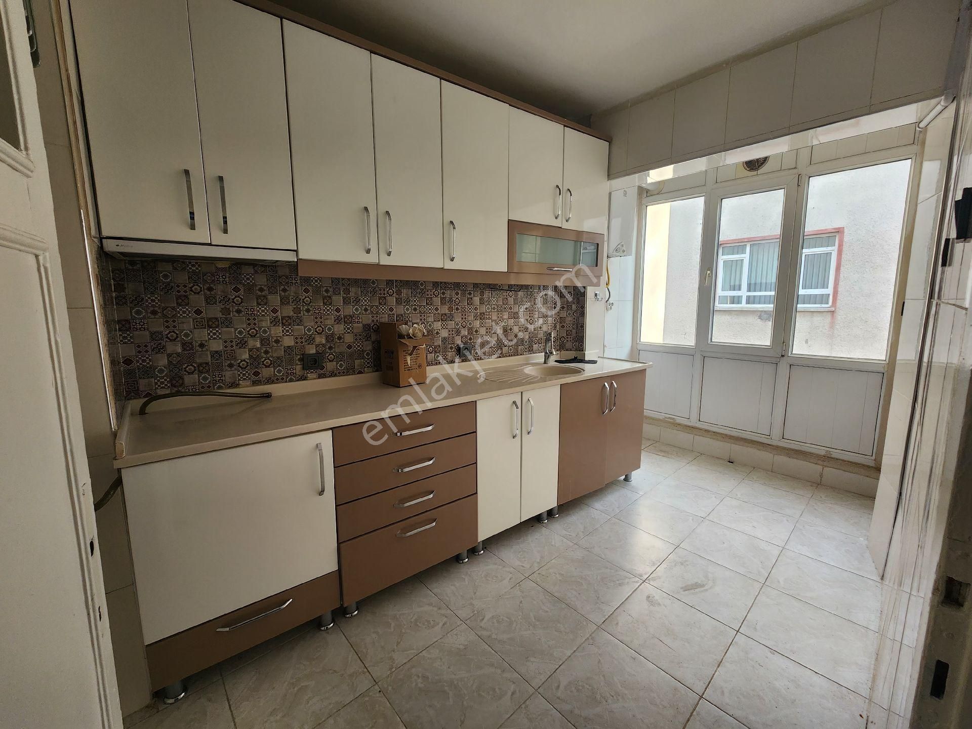 Burak Emlak'dan Kiralık Daire Kurtuluş Dedeefendi Cd. 3+1 B.salon Full Yapılı - Görsel 12