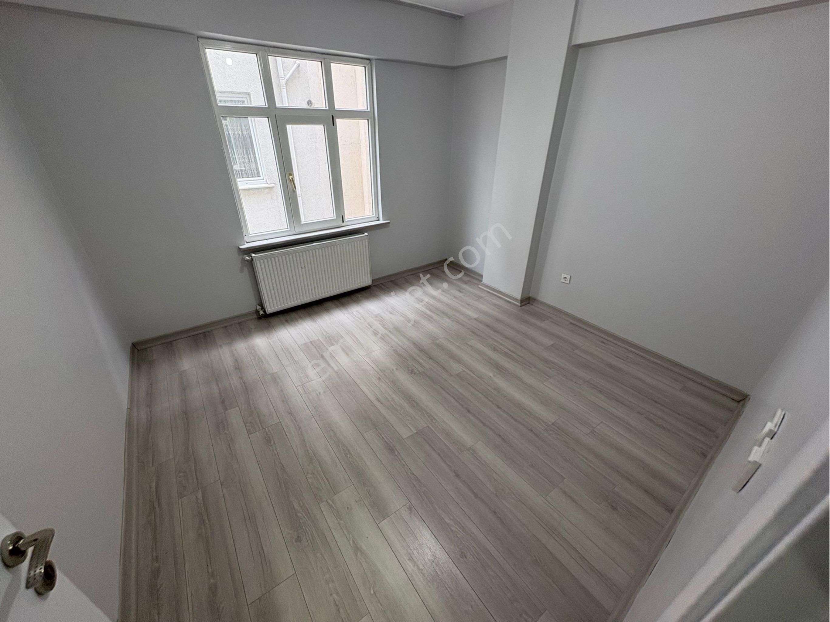 Aydın İnş.ismetpaşa Mah 2+1 110m2 2.kat Banyo Wc Ayrı - Görsel 5