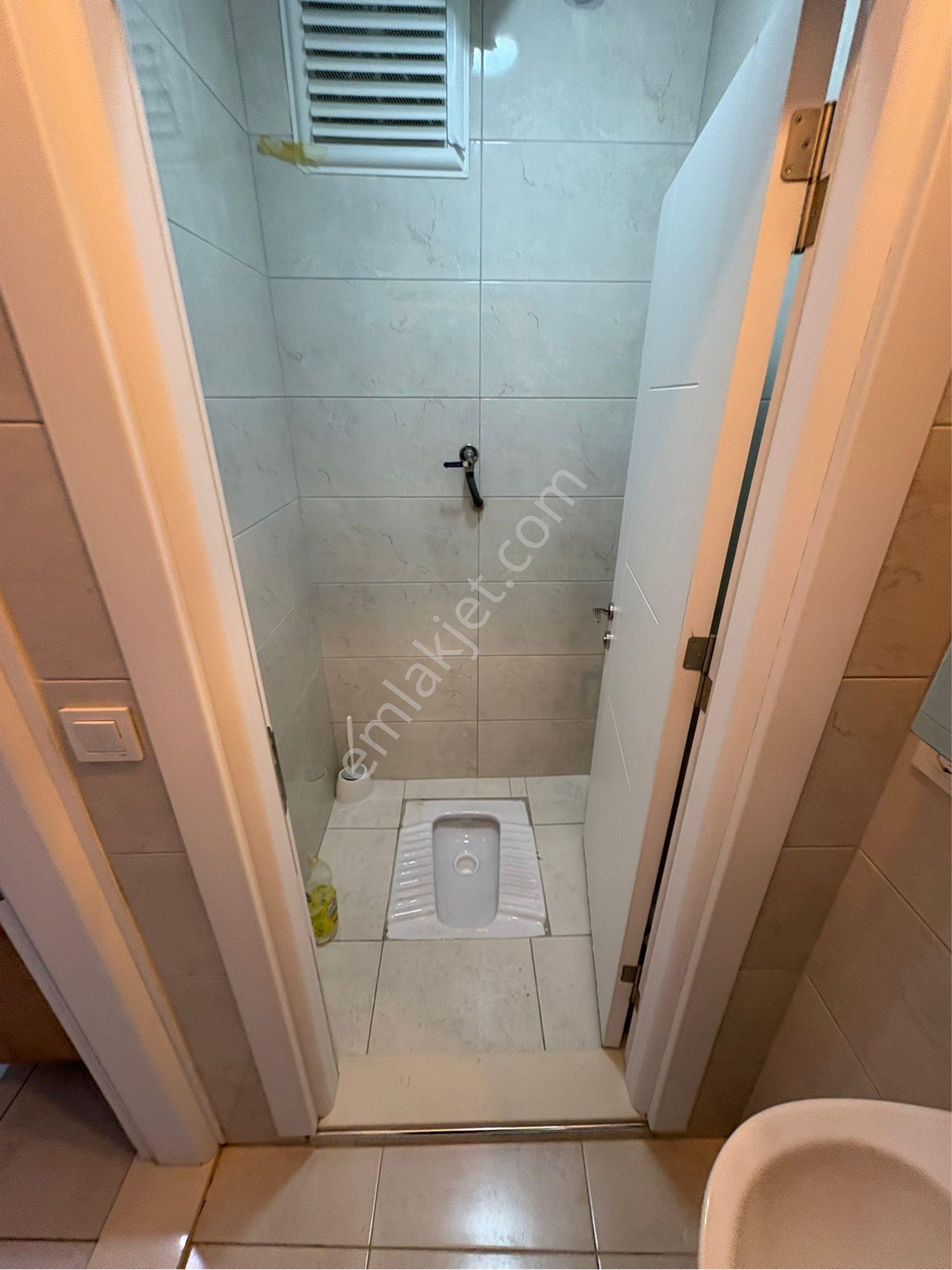 Aydın İnş.ismetpaşa Mah 2+1 110m2 2.kat Banyo Wc Ayrı - Görsel 14