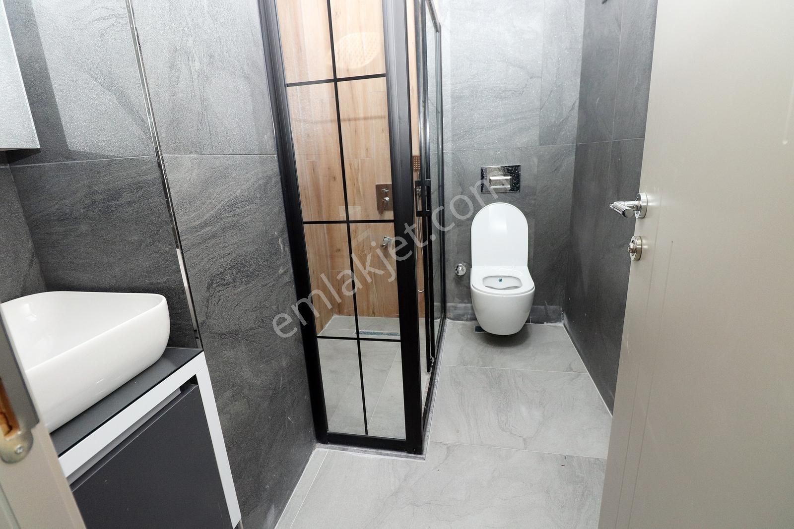 Beylikdüzü Kavaklıda Satılık 2+1 Daire - Görsel 19