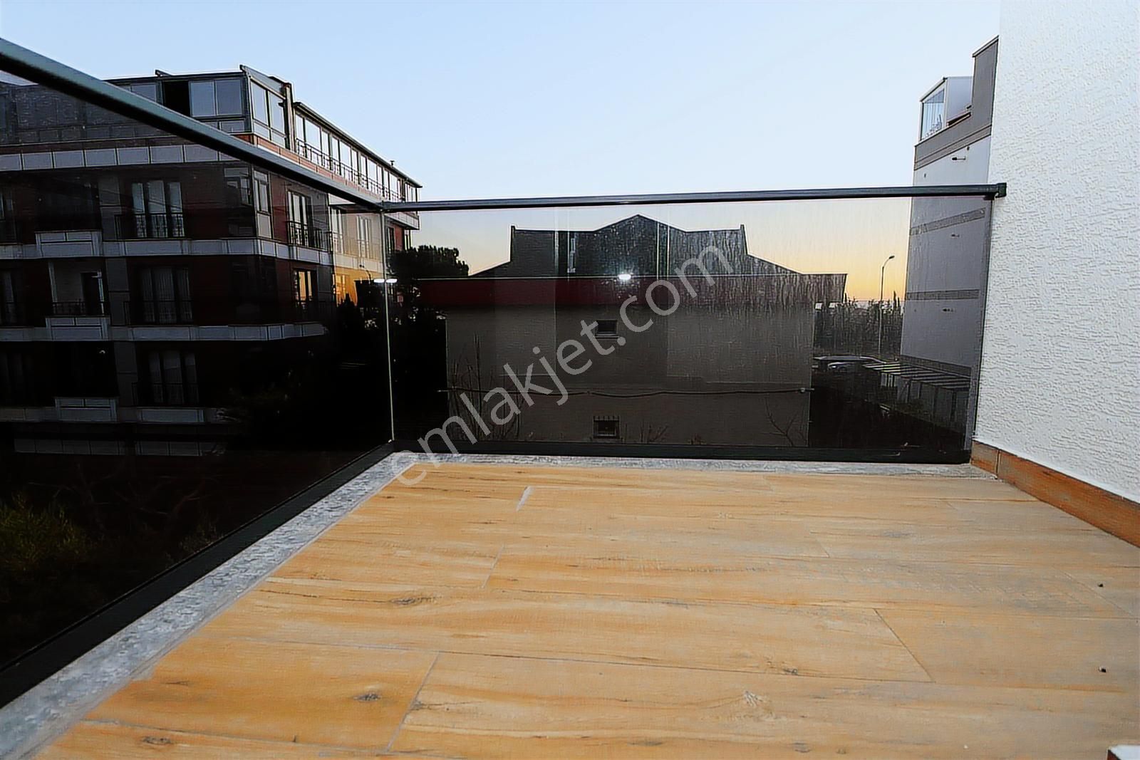 Beylikdüzü Kavaklıda Satılık 2+1 Daire - Görsel 23