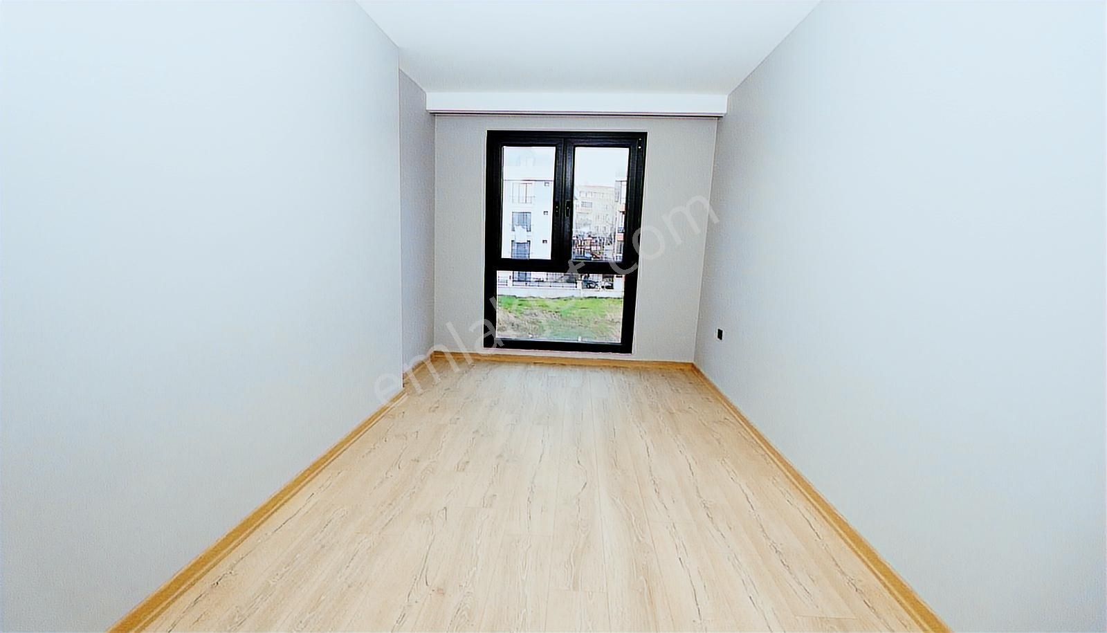 Beylikdüzü Kavaklıda Satılık 2+1 Daire - Görsel 27