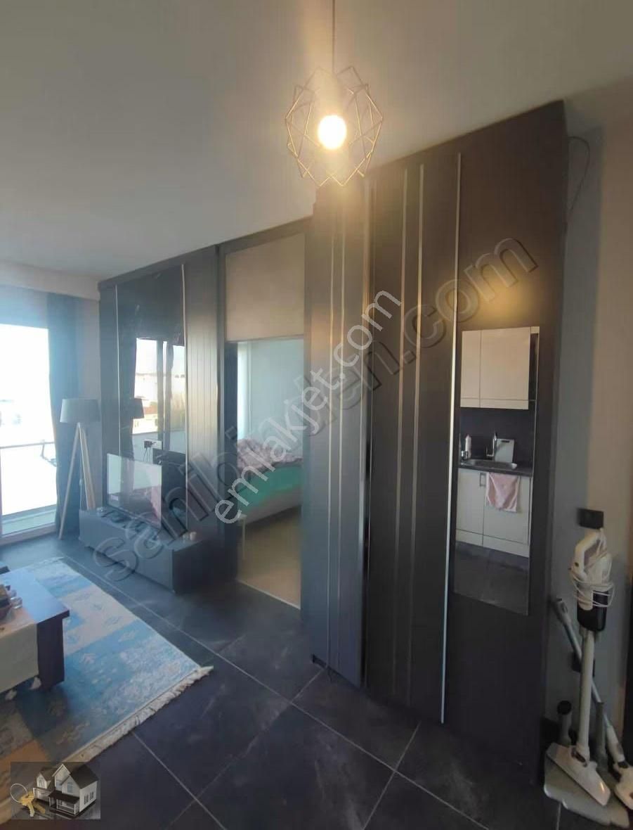 Merkez Metro Yanında Ultra Lüks Dekorlu 1+1 - Görsel 10