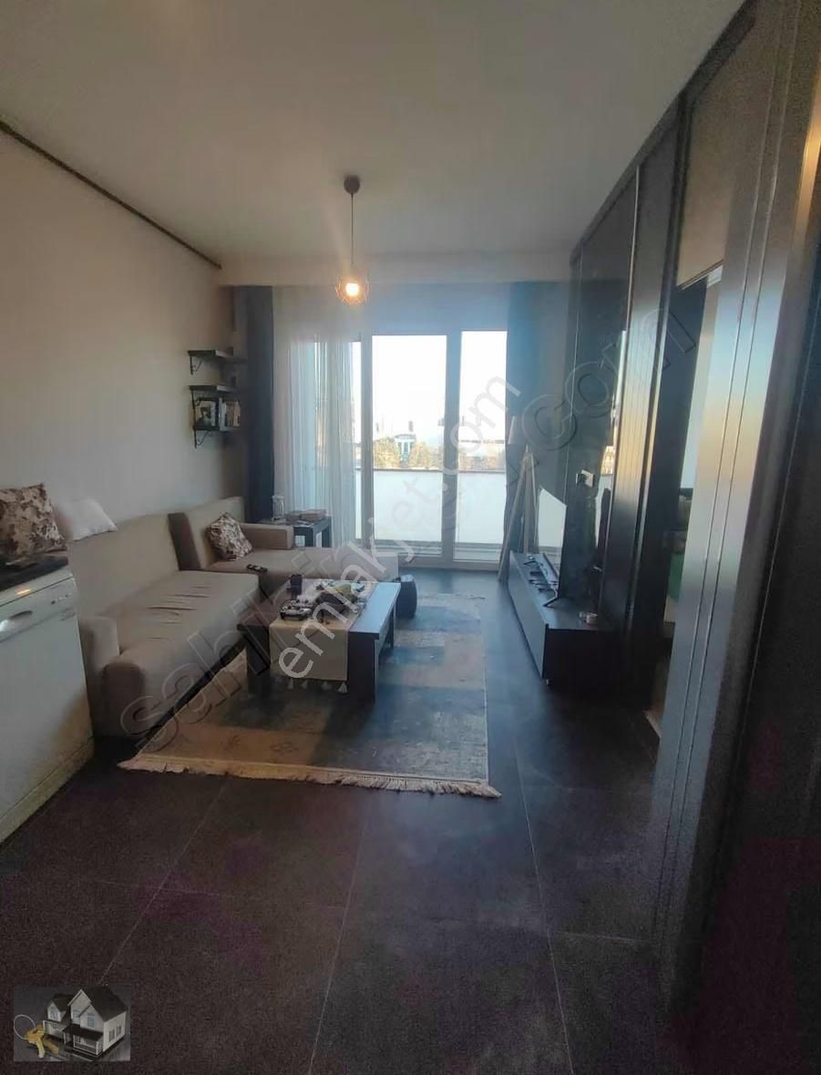 Merkez Metro Yanında Ultra Lüks Dekorlu 1+1 - Görsel 22