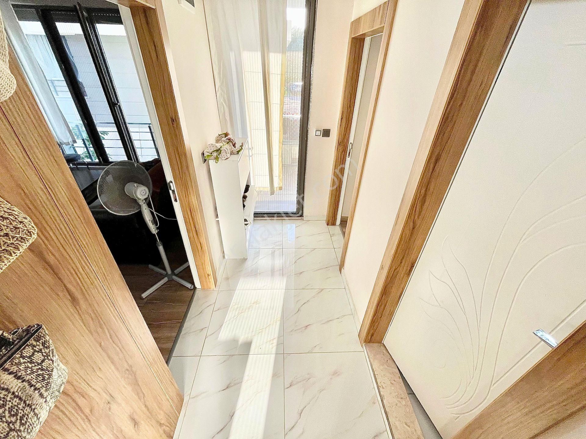 Yetkisi Sadece Yüksel'den Kapalı Otoparklı D.gazlı Lux 1+1 Daire - Görsel 15