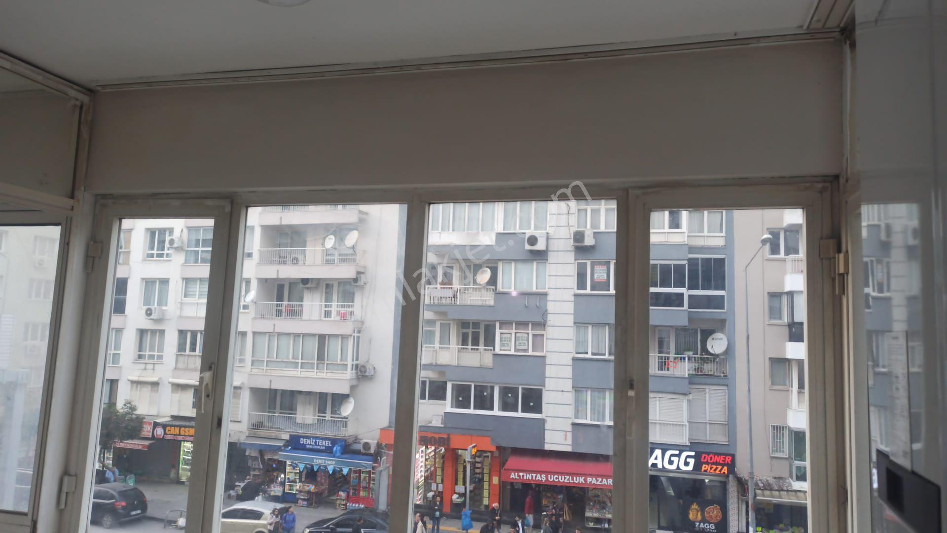 İnönü Caddesi