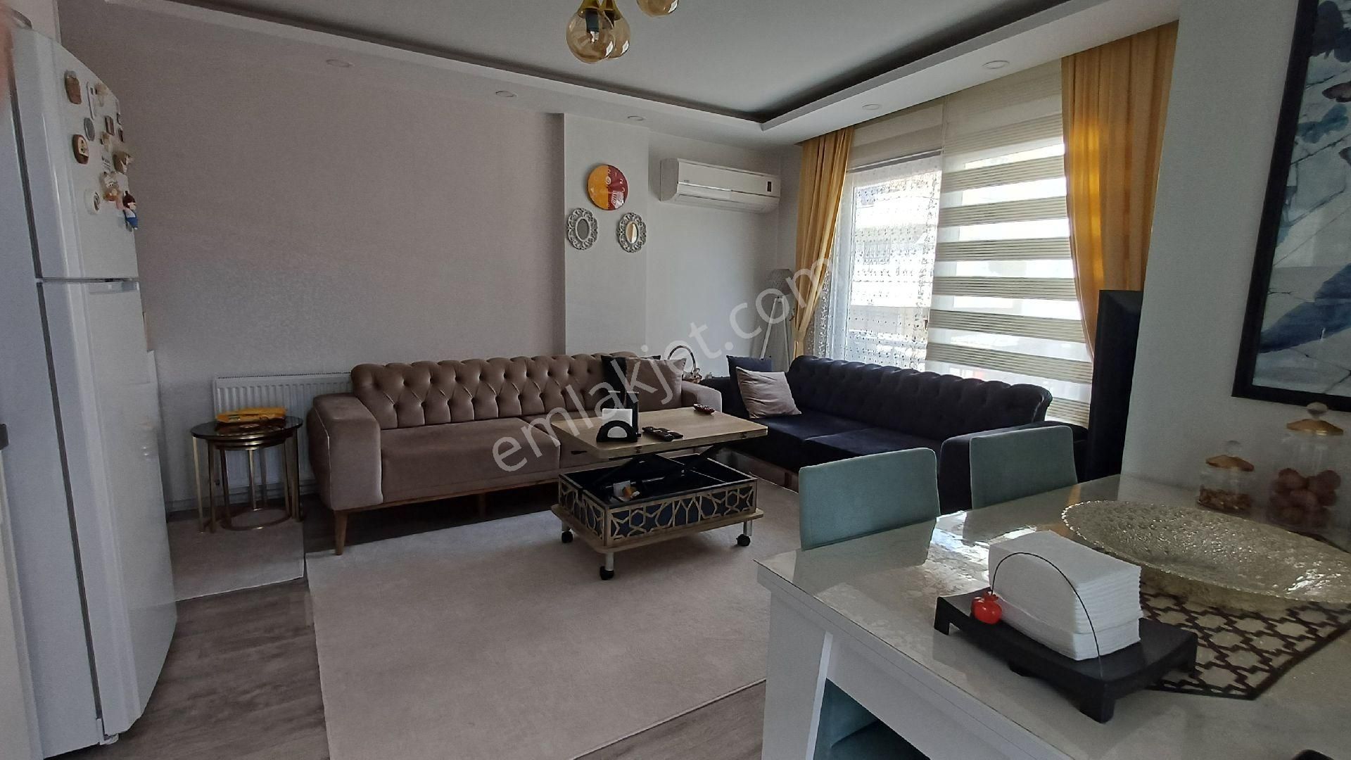 100.yıl'da Az Katlı Açık Mutfak 10 Yaş Satılık Daire