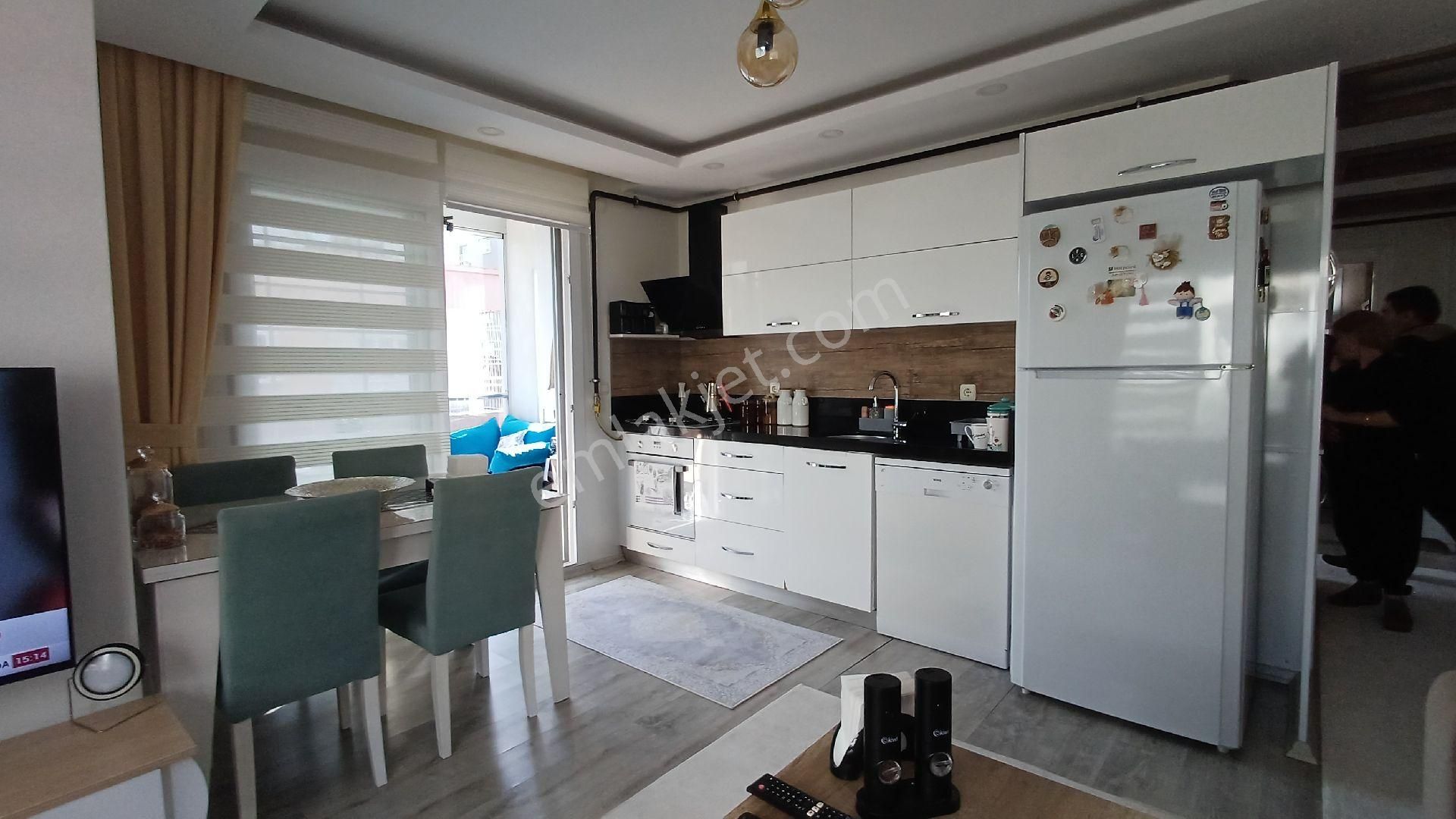 100.yıl'da Az Katlı Açık Mutfak 10 Yaş Satılık Daire - Görsel 8