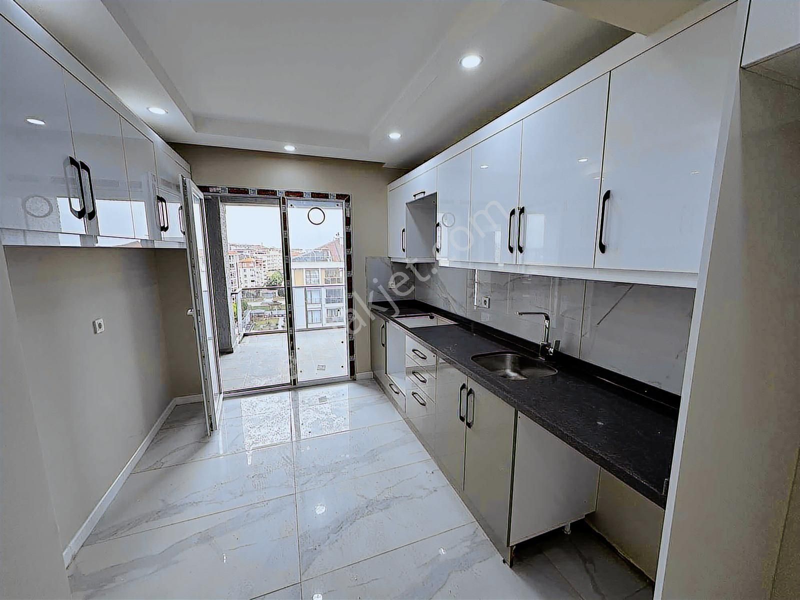 Akyol Gayrimenkul'den Yeni Mahallede 3+1 Lüx Daireler - Görsel 34