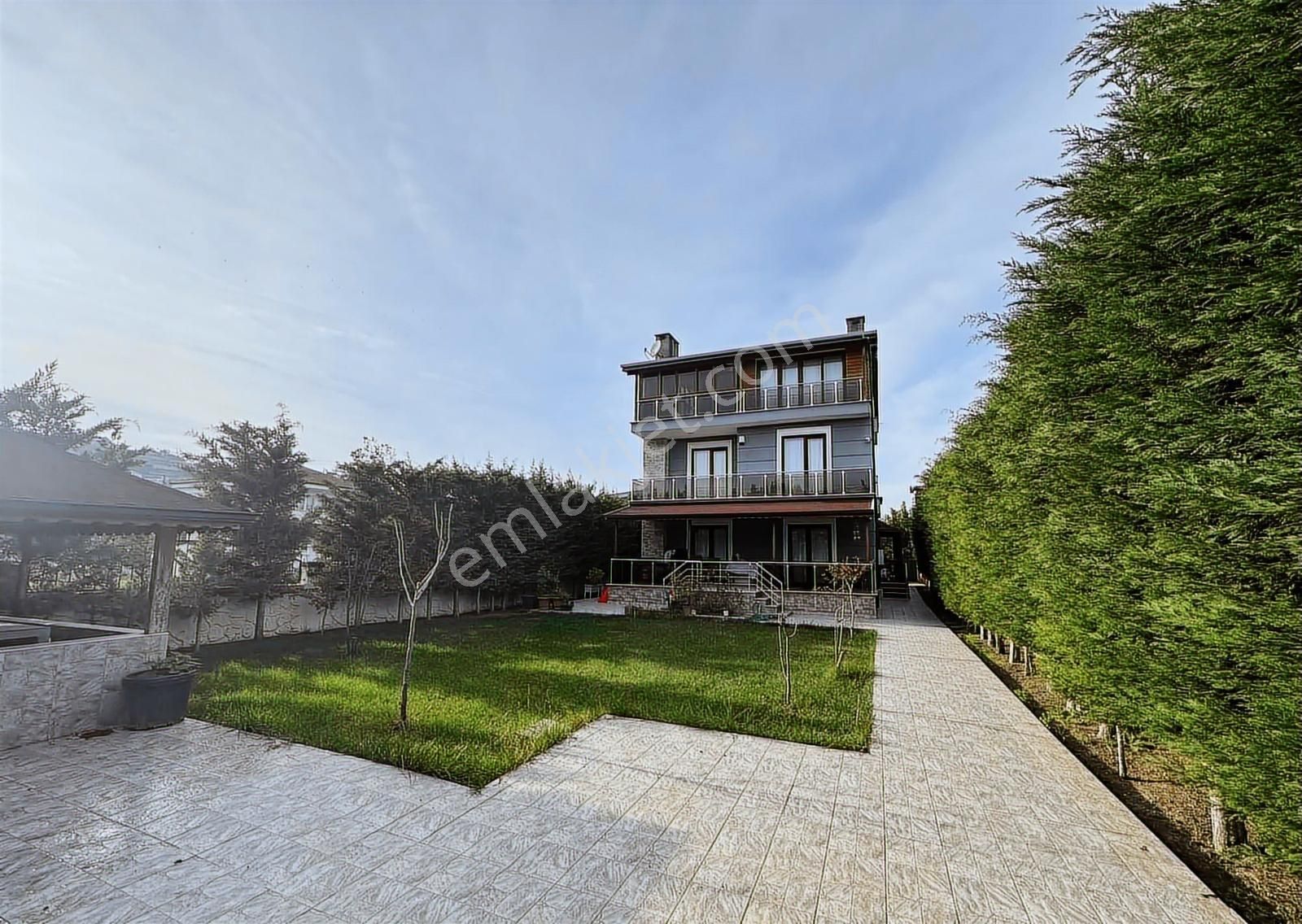 Akyol'dan Marmara Ereğlisi Merkezde Ultra Lüx 7+1 Satılık Villa - Görsel 4