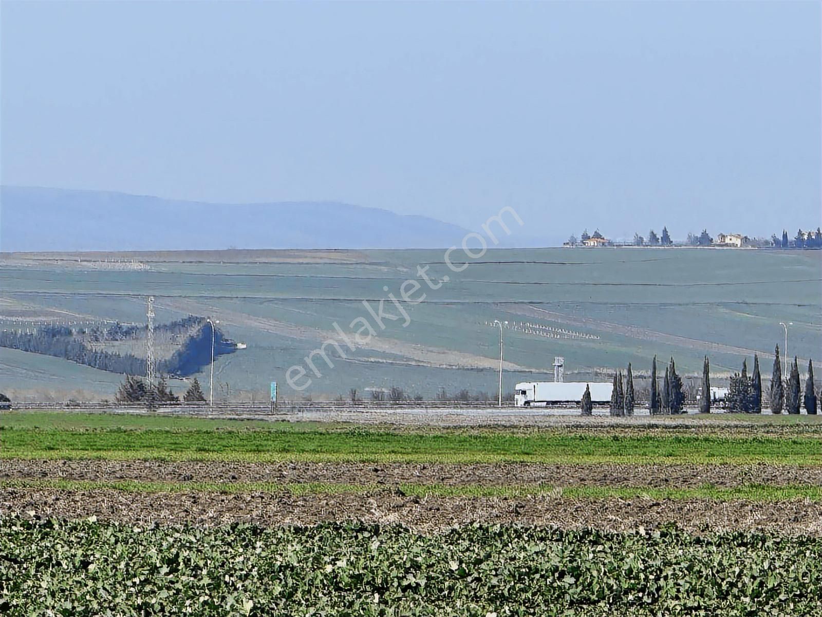 Akyol Gayrimenkul'den Alıpaşa Da Tek Tapu Yola Cephe 3400 M2