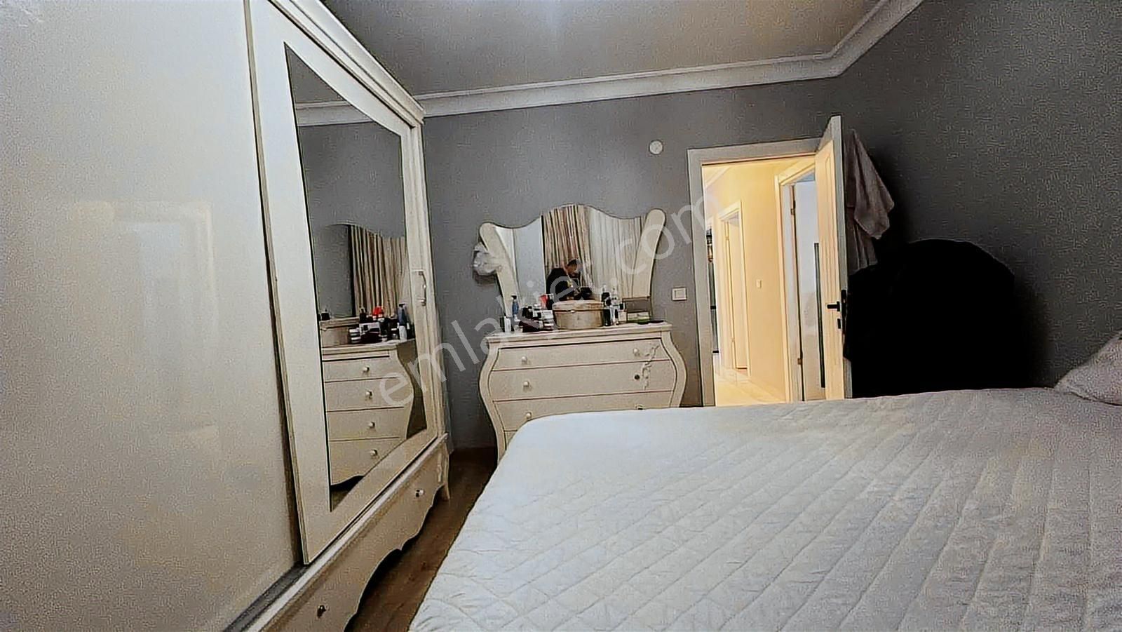 Göze Emlaktan Cumhuriyet Mh Satılık 2+1 Göl Manzaralı Daire - Görsel 18